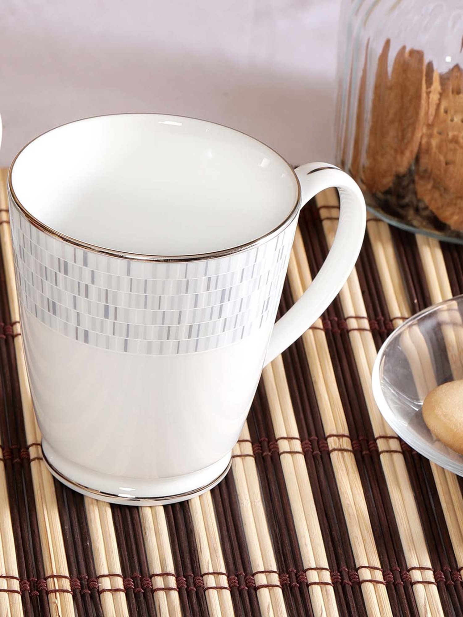 NORITAKE Hearth Off-White & Beige Porcelain VILLE DE PLATINE Milk Mug (0.37 L) - Set of 1