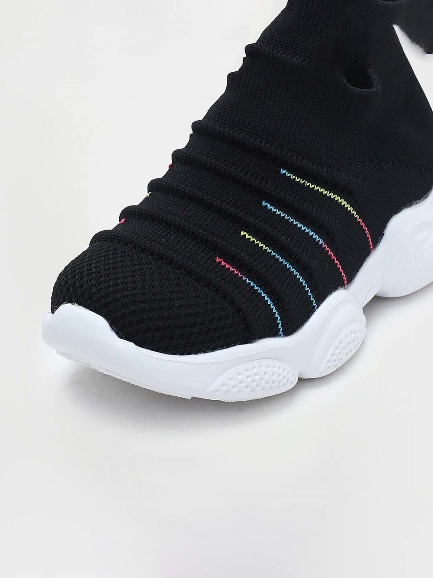 Fame Forever by Lifestyle Kids Beige & White Velcro Shoes