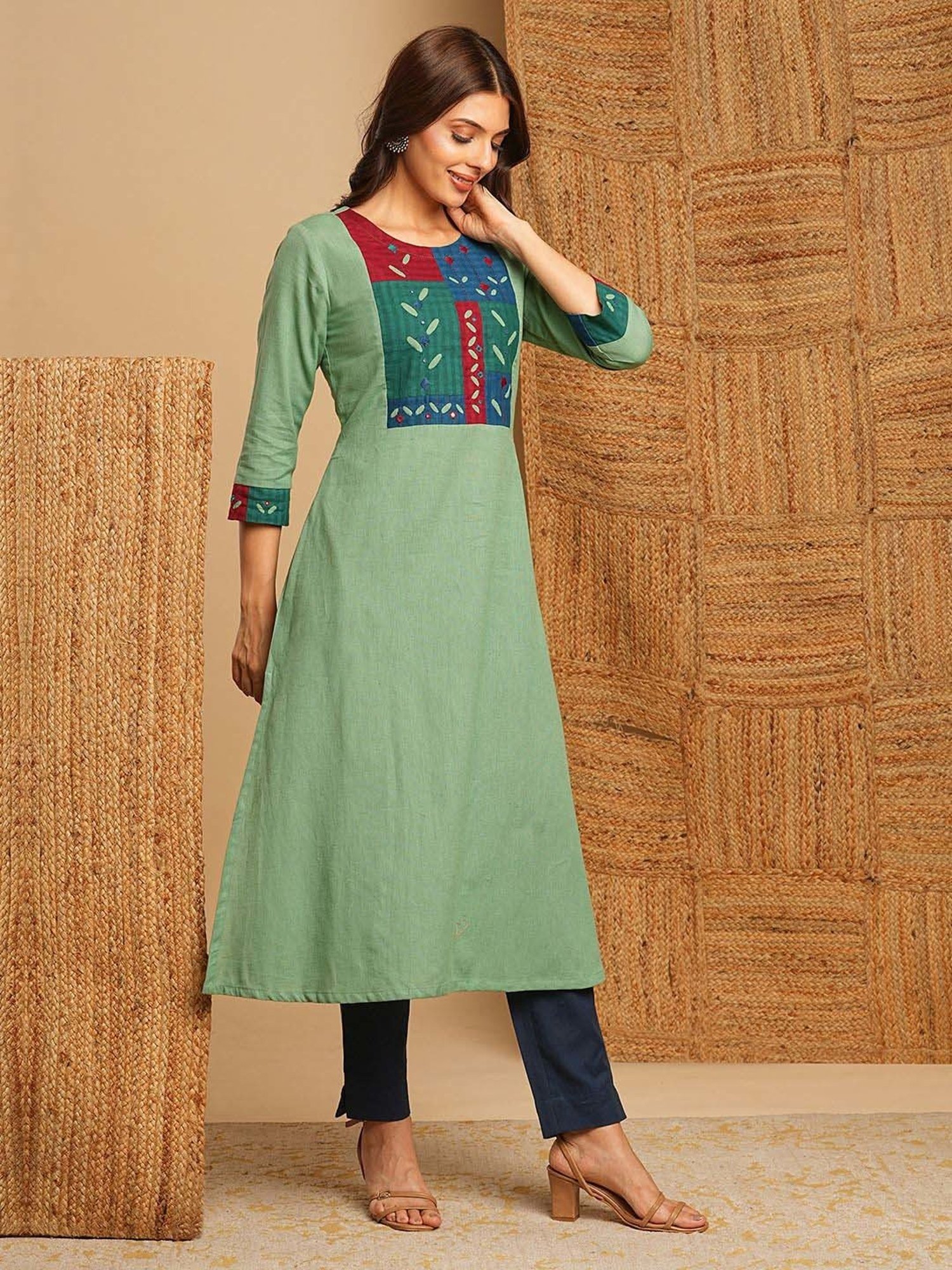 Kami Kubi Green Cotton Embroidered A Line Kurta