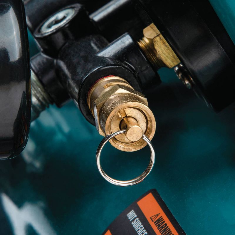 Makita MAC100QK1 Quiet Series .5 HP 1 Gallon Oil-Free Hand Carry Air Compressor/ 18 GA Brad Nailer Combo Kit