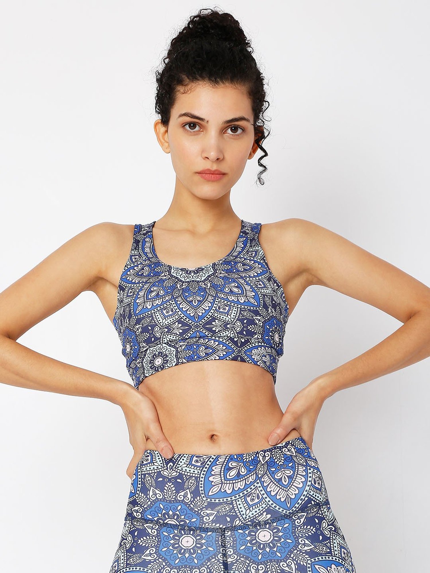 SILVERTRAQ Blue Printed Crop Top