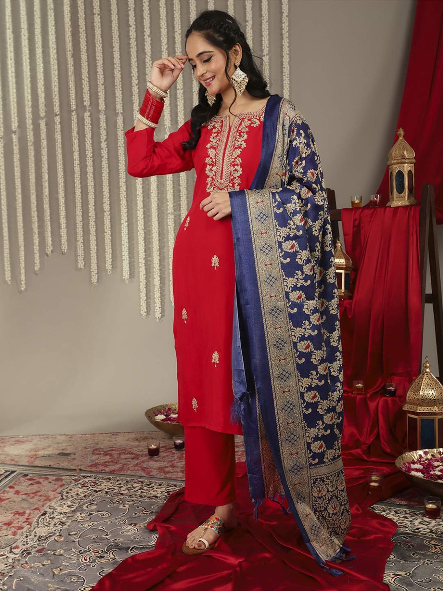 Varanga Red Embroidered Kurta Pant Set With Dupatta