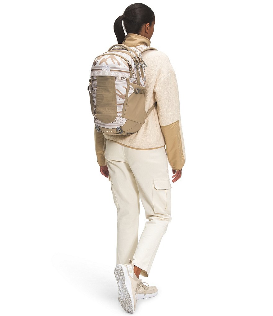 The North Face Recon FlexVent&trade; Women's Backpack