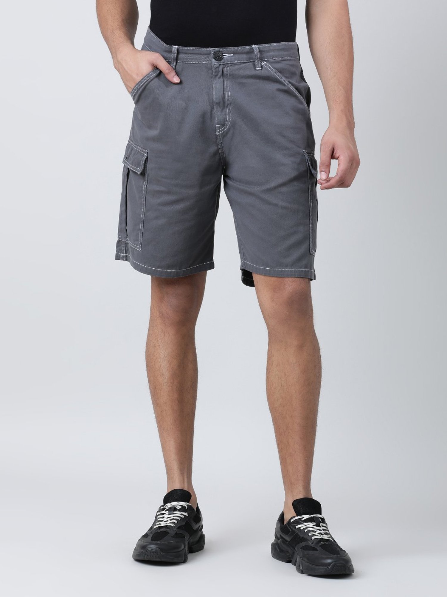 Bene Kleed Iron Grey Relaxed Fit Cotton Cargo Shorts