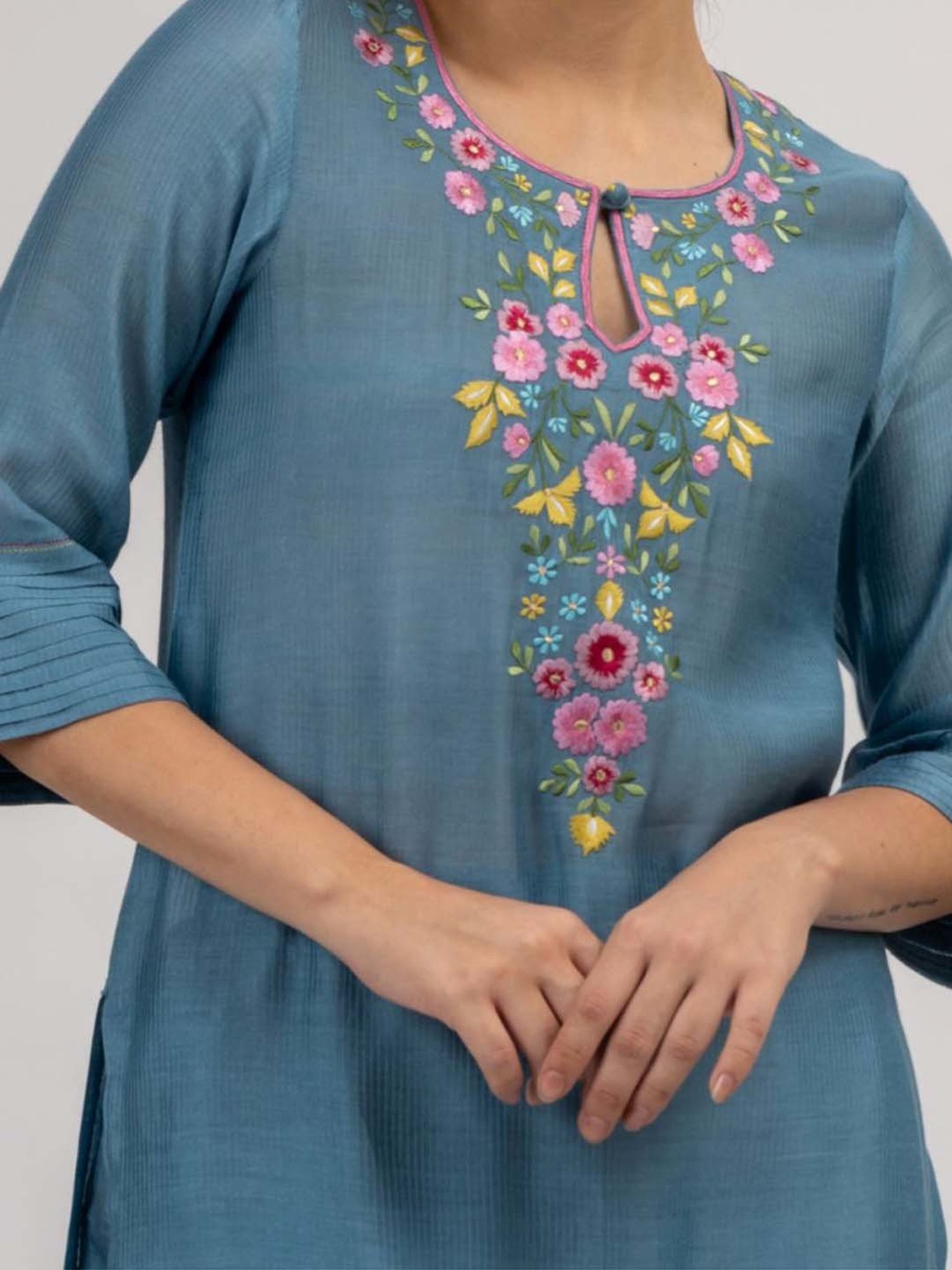 Mushio Blue & Grey Carmen Floral Embroidered Hand Woven Maheshwari Silk Kurta With Slip