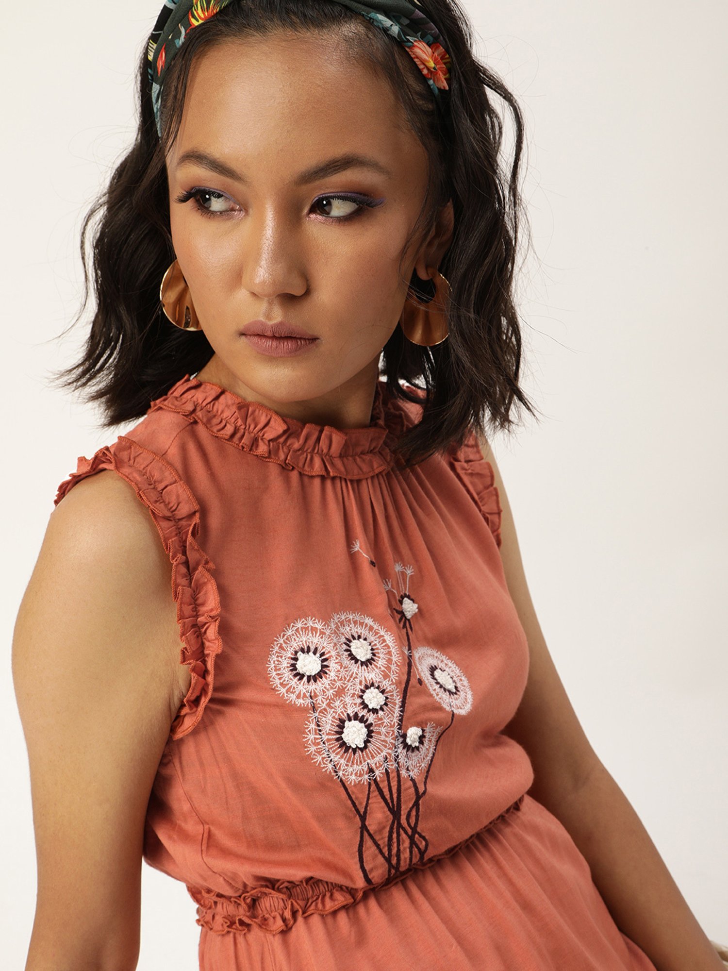 QUIERO Rust Embroidered Top