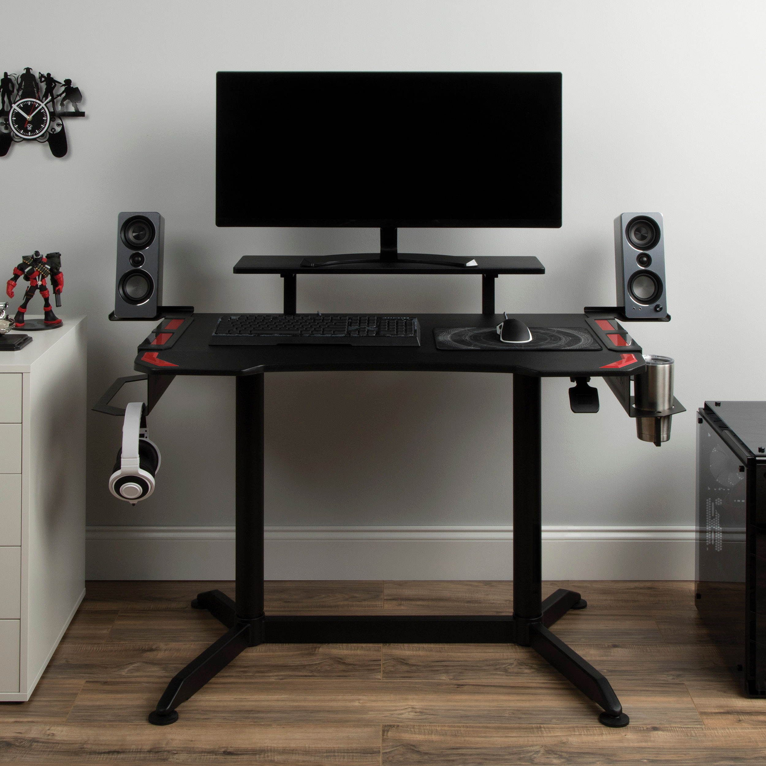 RESPAWN 3010 Gaming Computer Desk - Ergonomic Height Adjustable Gaming Desk, in Red (RSP-3010-RED)