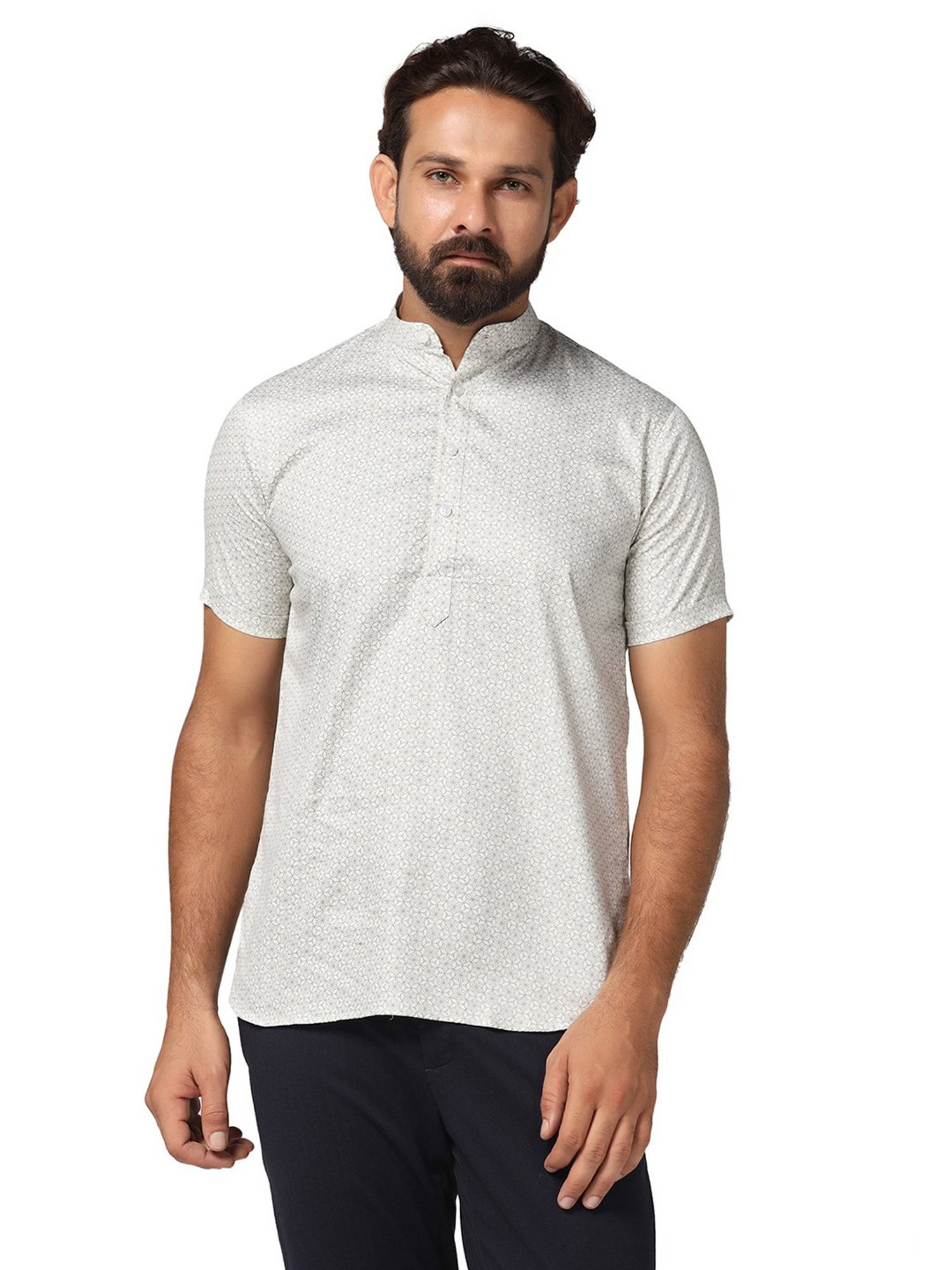 TAHVO Light Green Slim Fit Printed Shirt