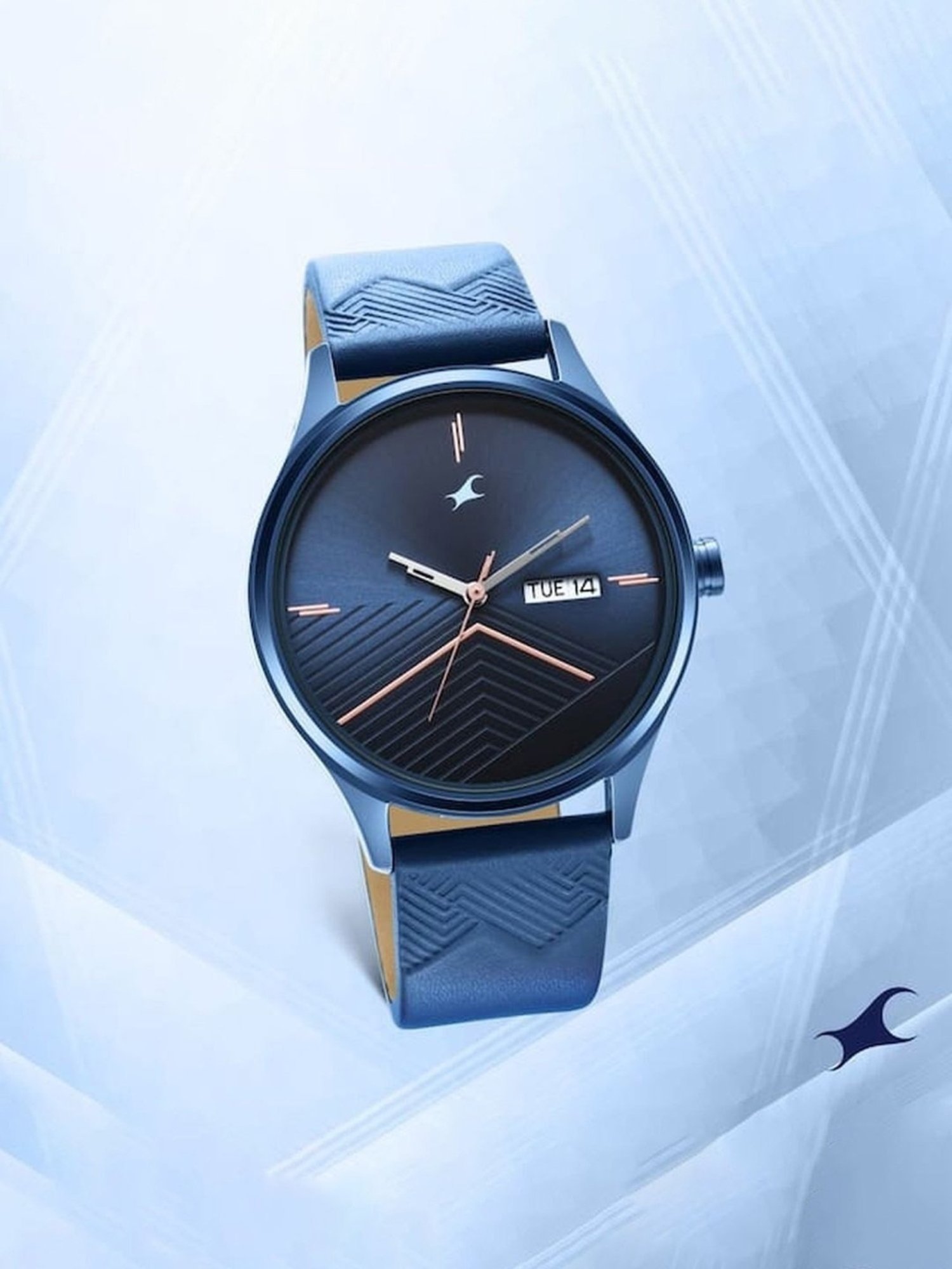 Fastrack Style Up NS3247QL01 Analog Watch for Men