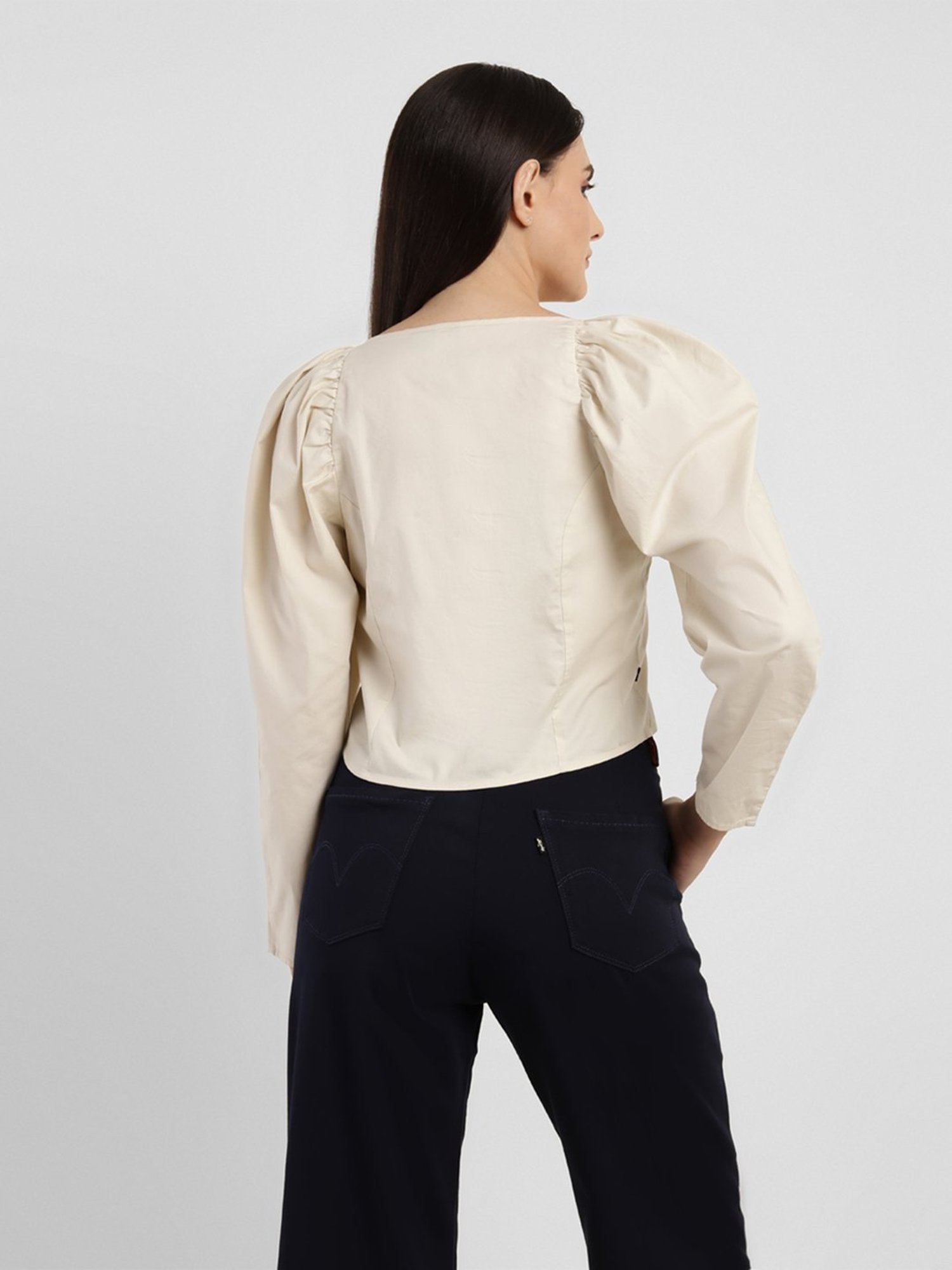 Levi's Off White Top