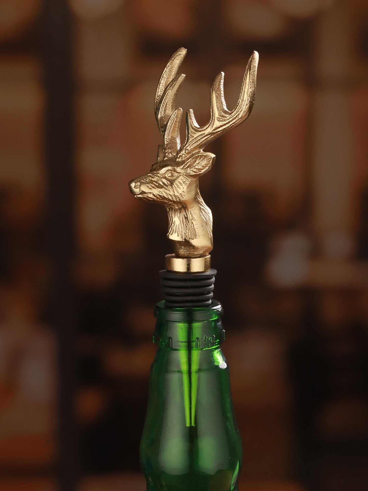 Trovea's Deer Design Golden Bottle Stopper