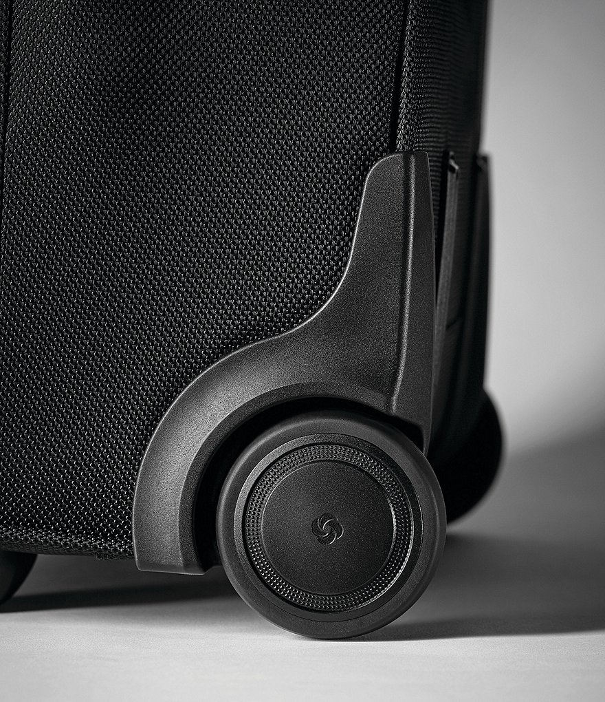 Travelpro Crew Versapack Max Expandable Carry-On