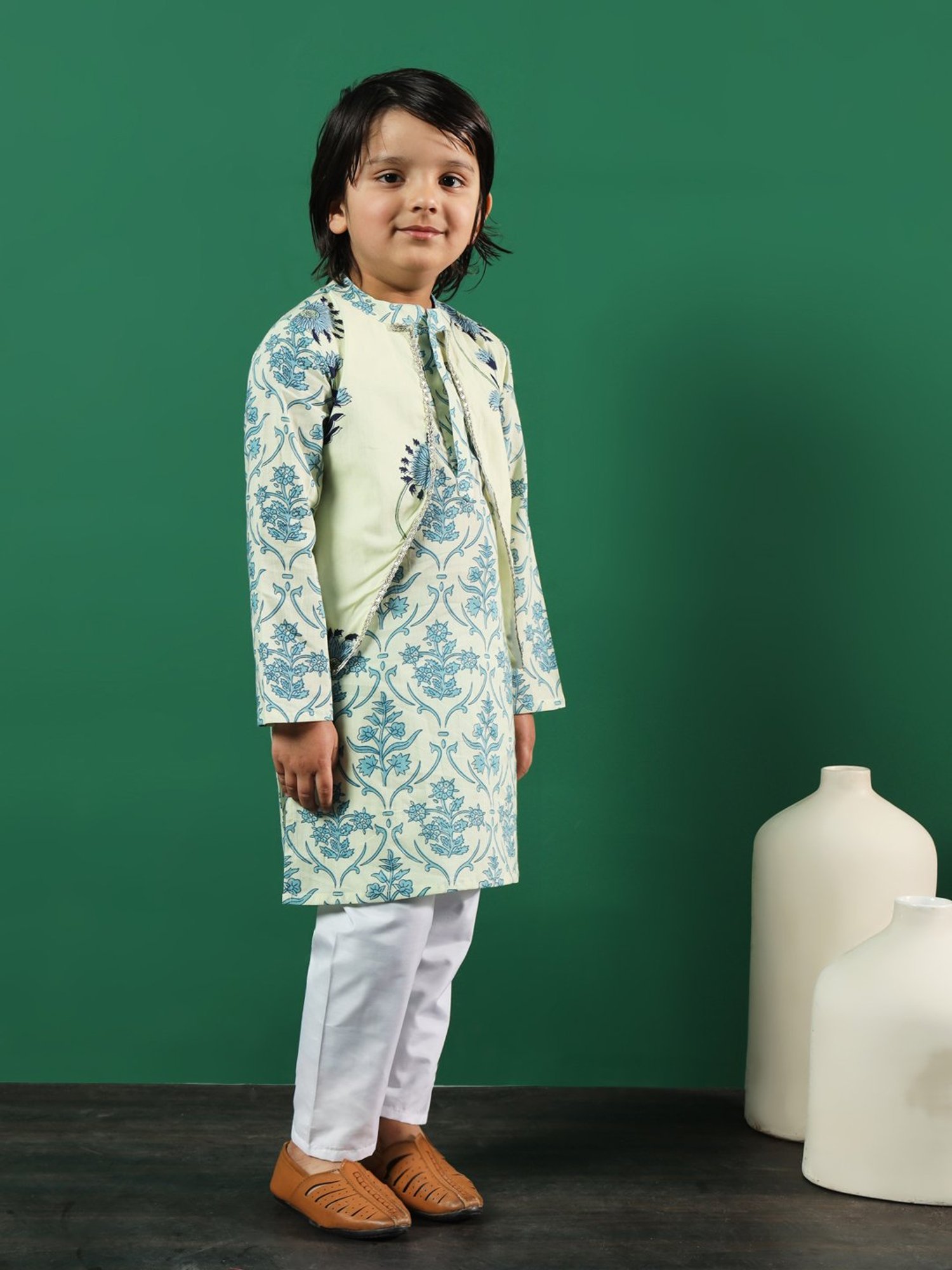 READIPRINT FASHIONS Kids Light Green & White Printed Full Sleeves Jacket Style Kurta with Pyjamas