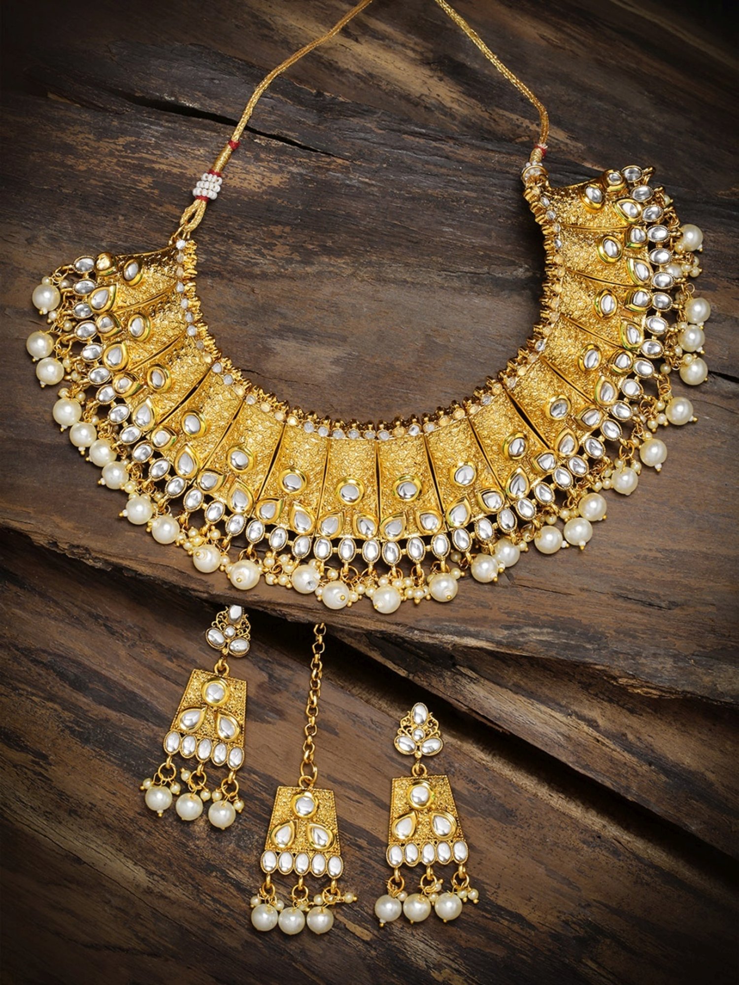 Sri Jagdamba Pearls White Alloy Classic Necklace & Earring Set