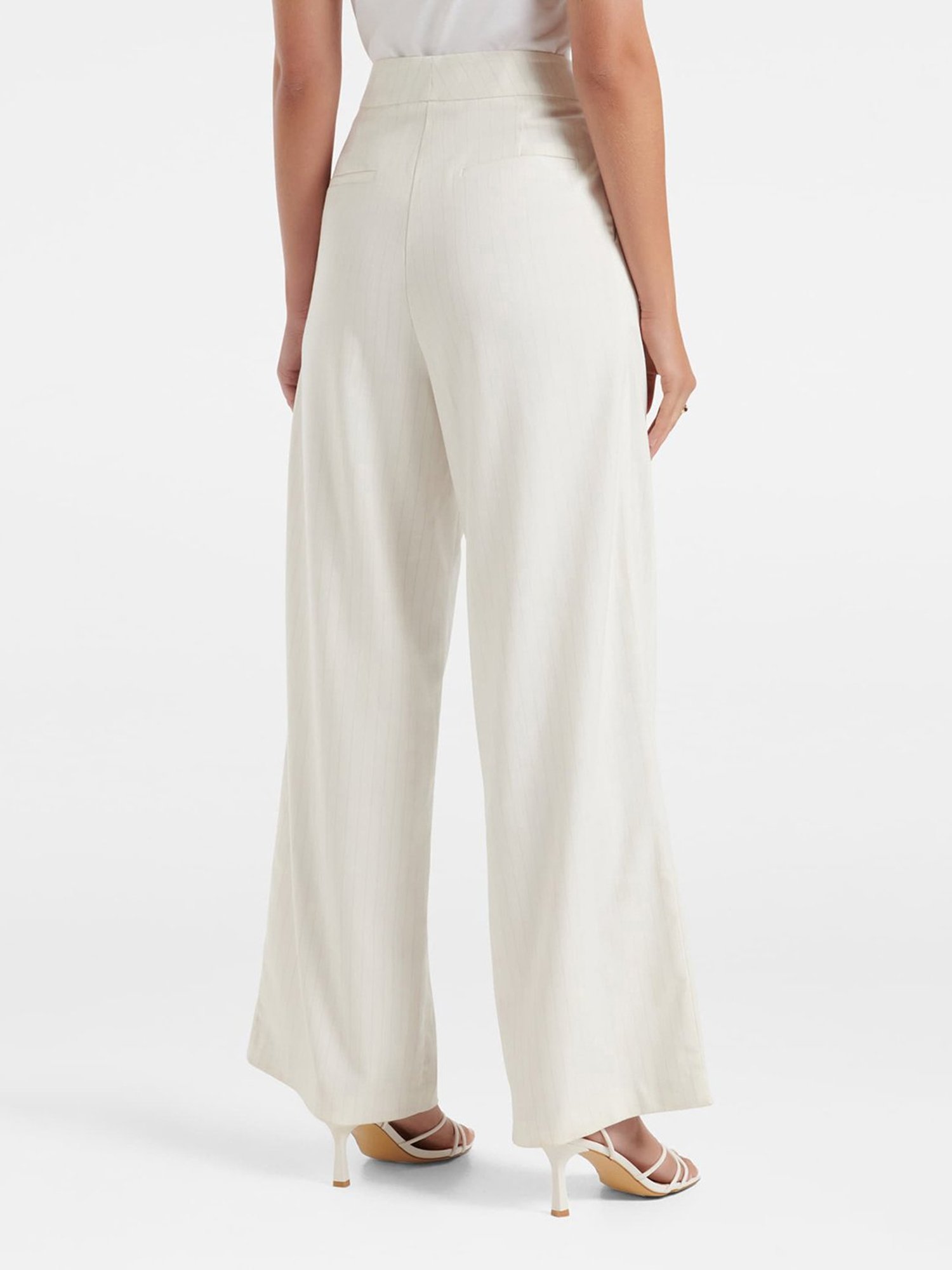 Crozo By Cantabil Black Checks Regular Fit Mid Rise Trousers