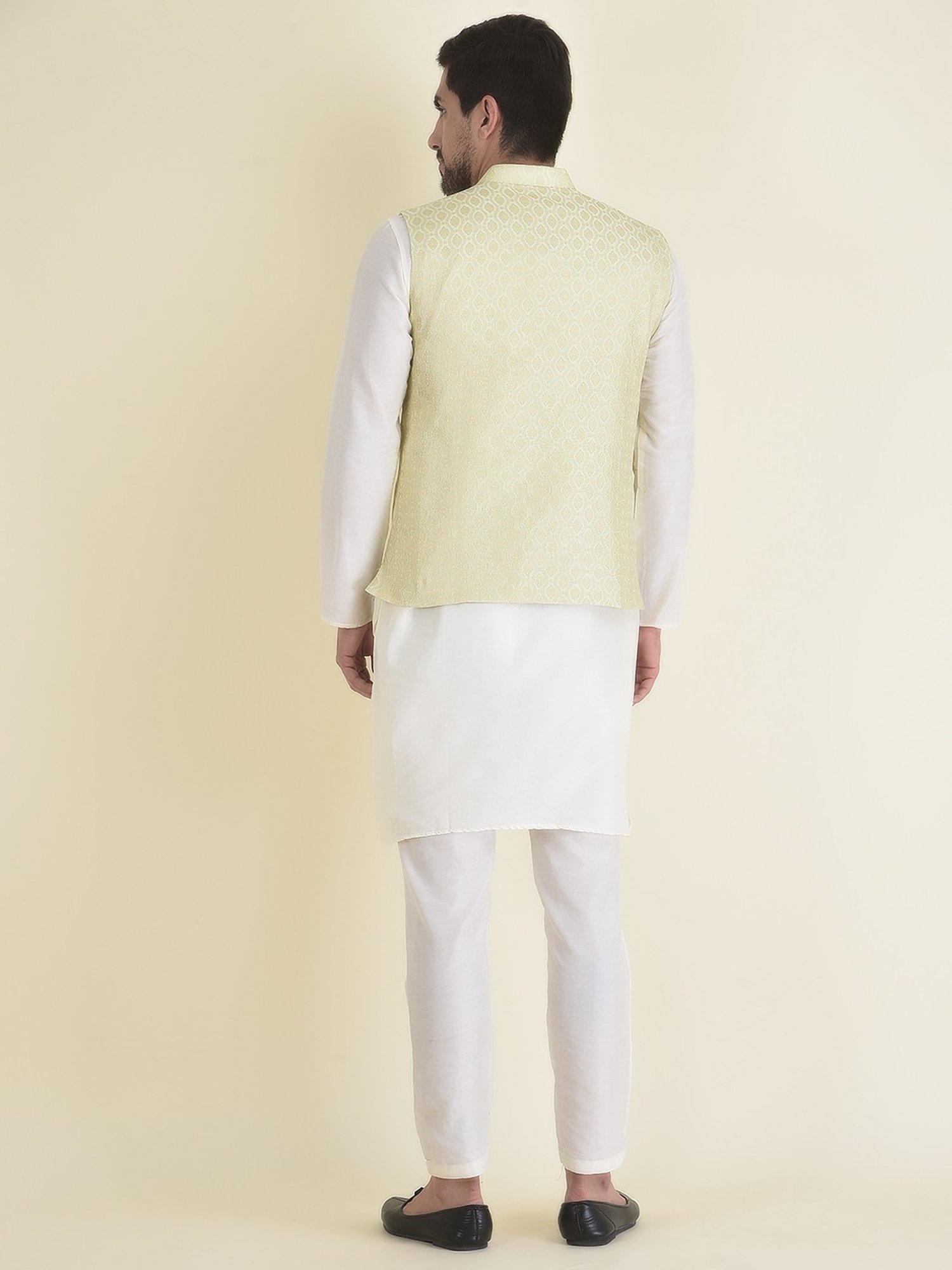 Deyann Off White & Cream Cotton Regular Fit Embroidered Kurta Set With Jacket