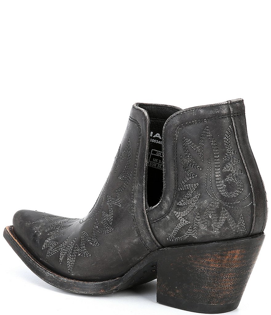 Ariat Dixon Distressed Leather Block Heel Western Boots