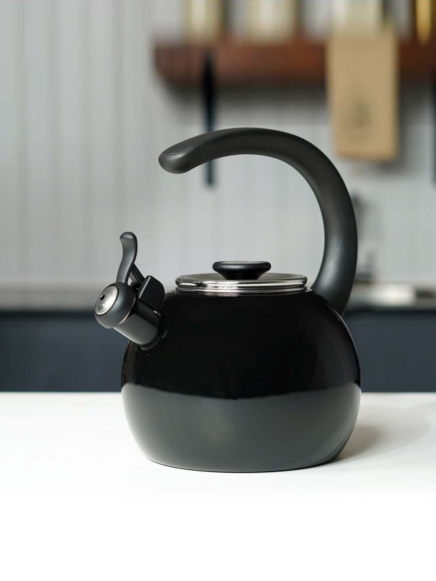 Circulon Enamel Black On Steel Whistling Tea Kettle (1.9 Liters)