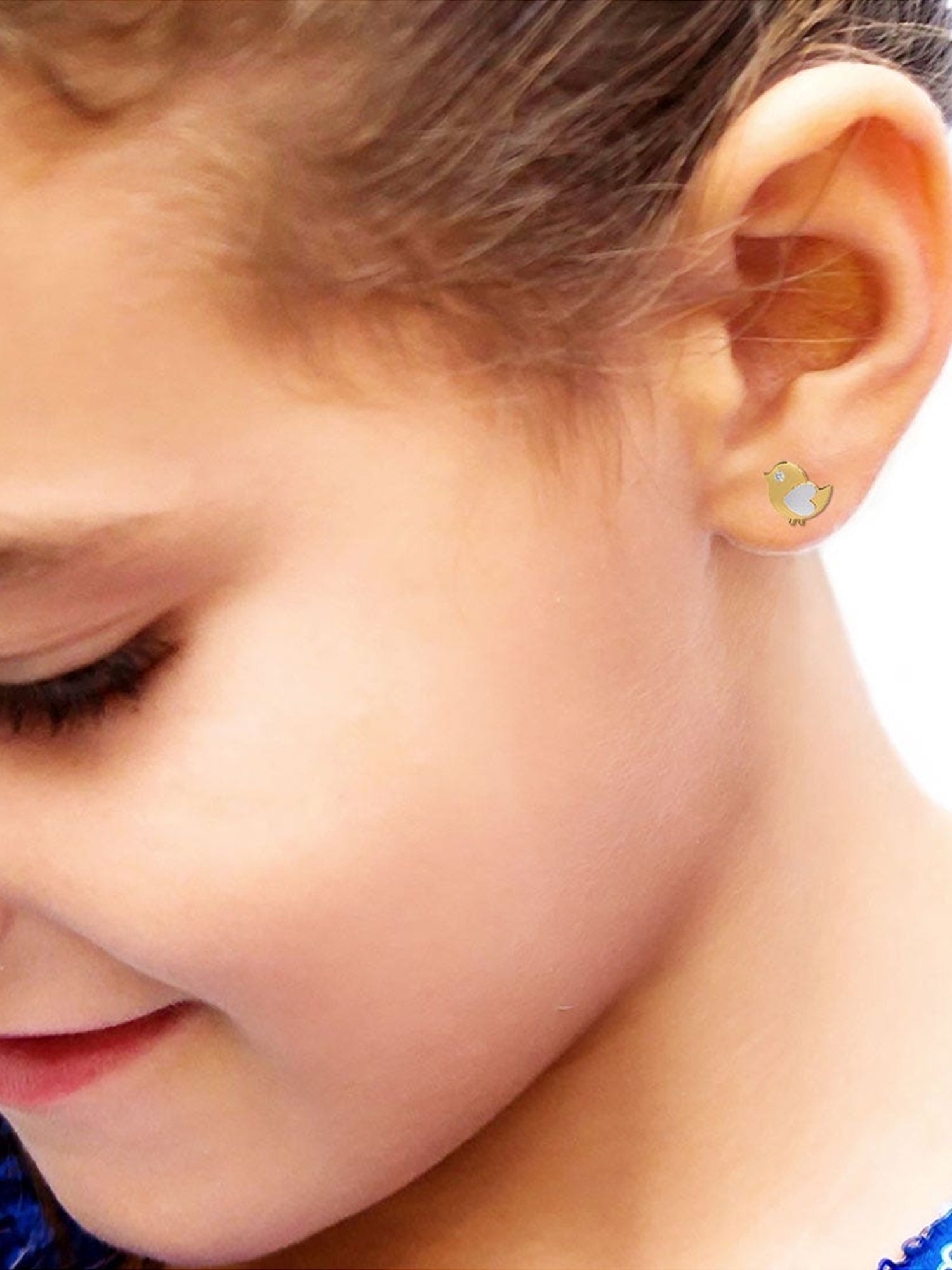 Candere by kalyan Jewellers 18k BIS Hallmark Yellow Gold & Heart Diamond Stud Earrings for Kids