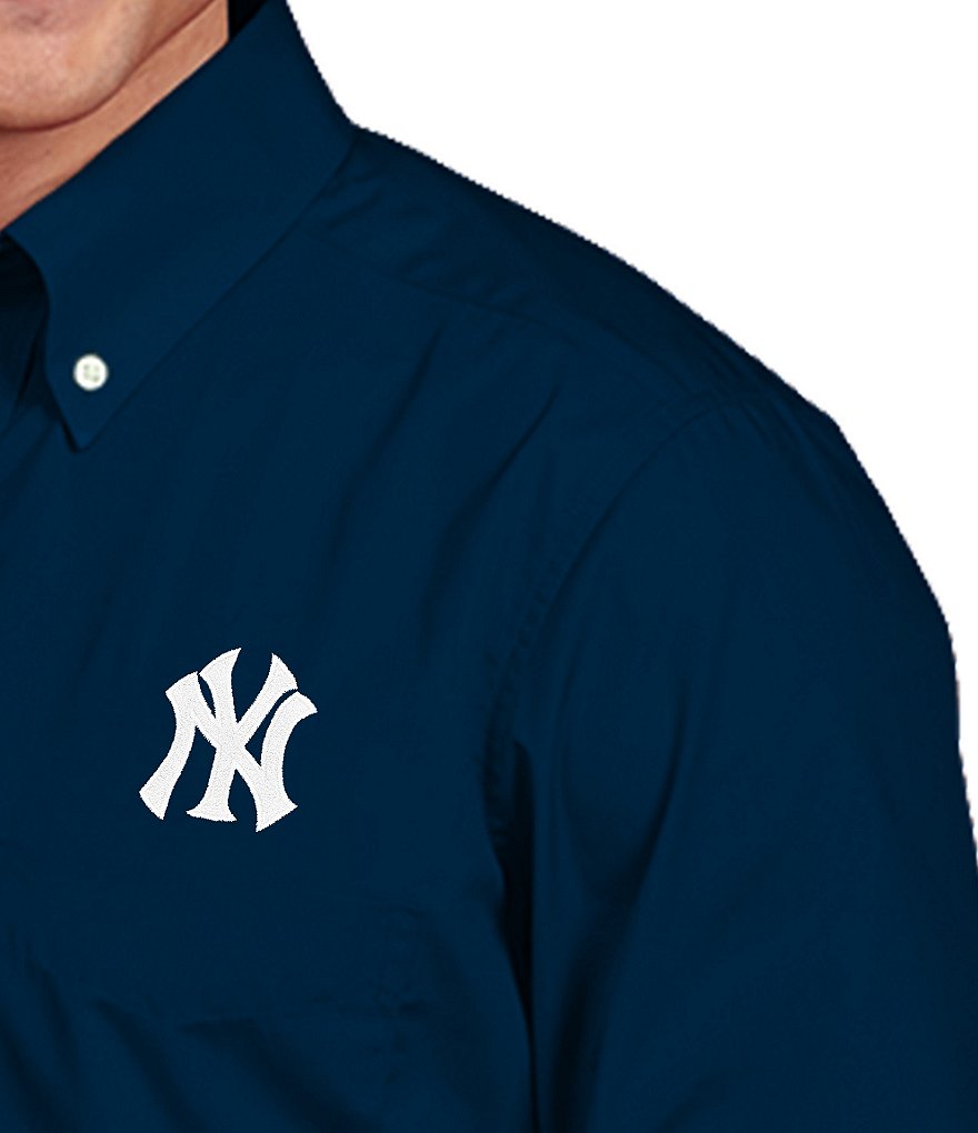 Antigua MLB Dynasty Long-Sleeve Woven Shirt