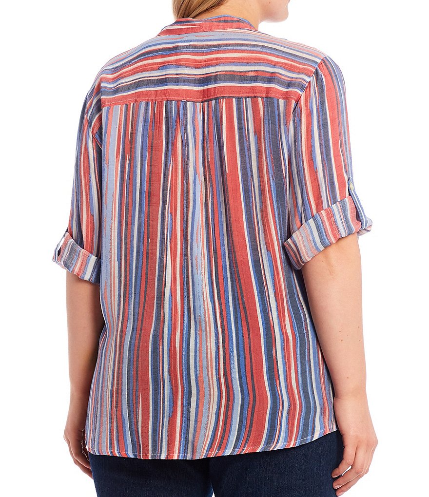 Democracy Plus Size Floral Print 3/4 Puff Sleeve V-Neck Knit Top