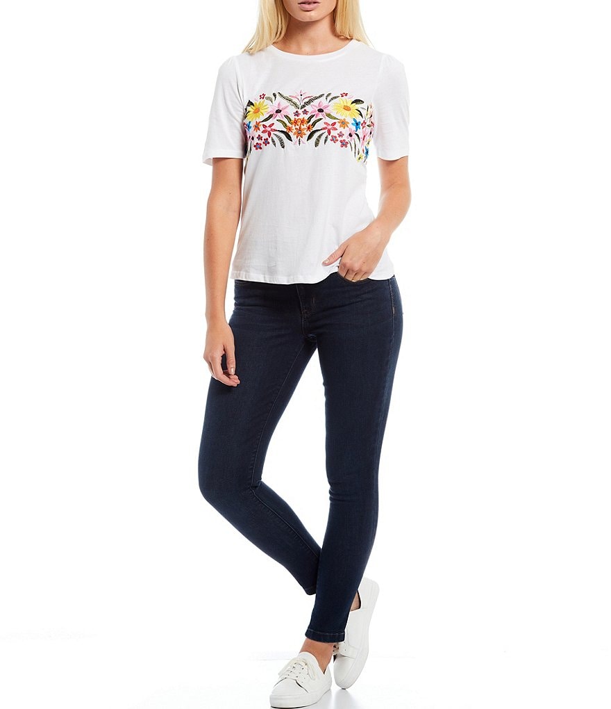 Bobeau Floral Placement Puff Sleeve Crew Neck Tee