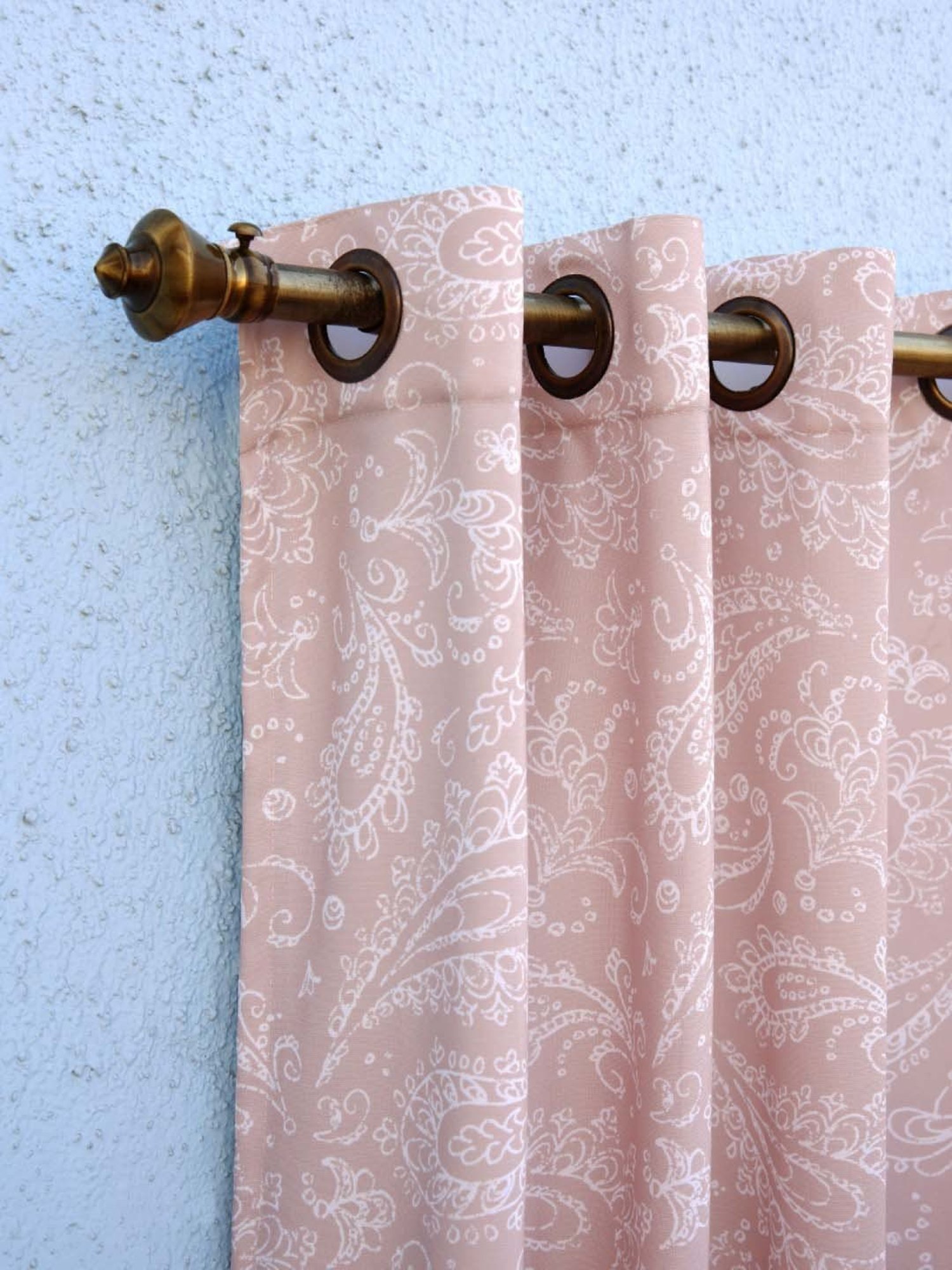 Ariana 'Heather' Pink Polyester 5 ft. Design Window Curtain - Set of 1