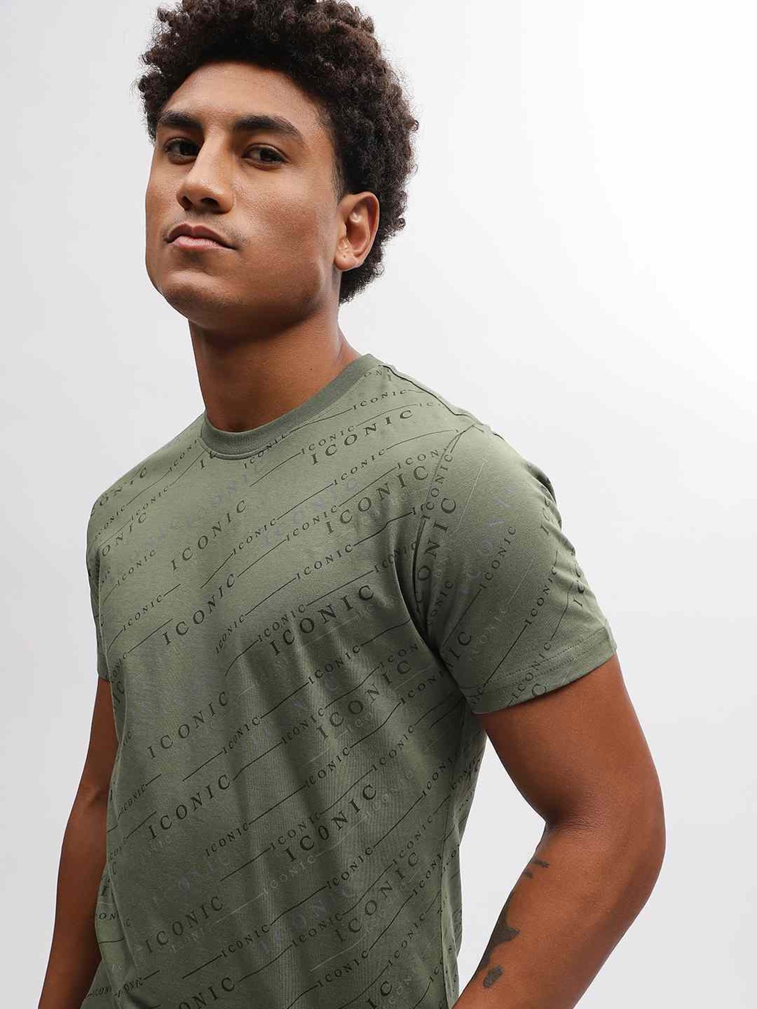 Iconic Men Printed Regular Fit Cotton T-shirt