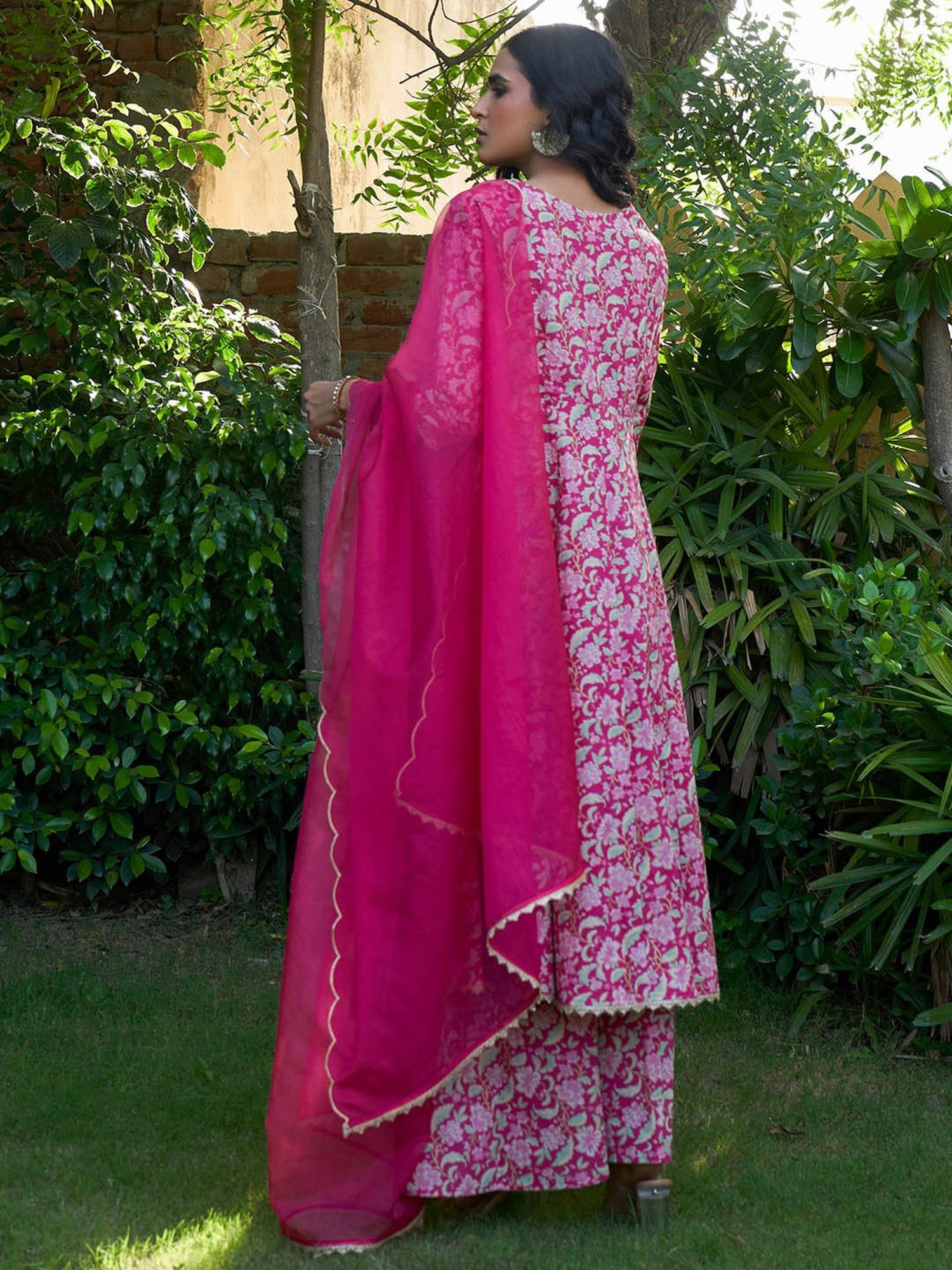 Janasya Pink Cotton Floral Print Kurta With Palazzo & Dupatta