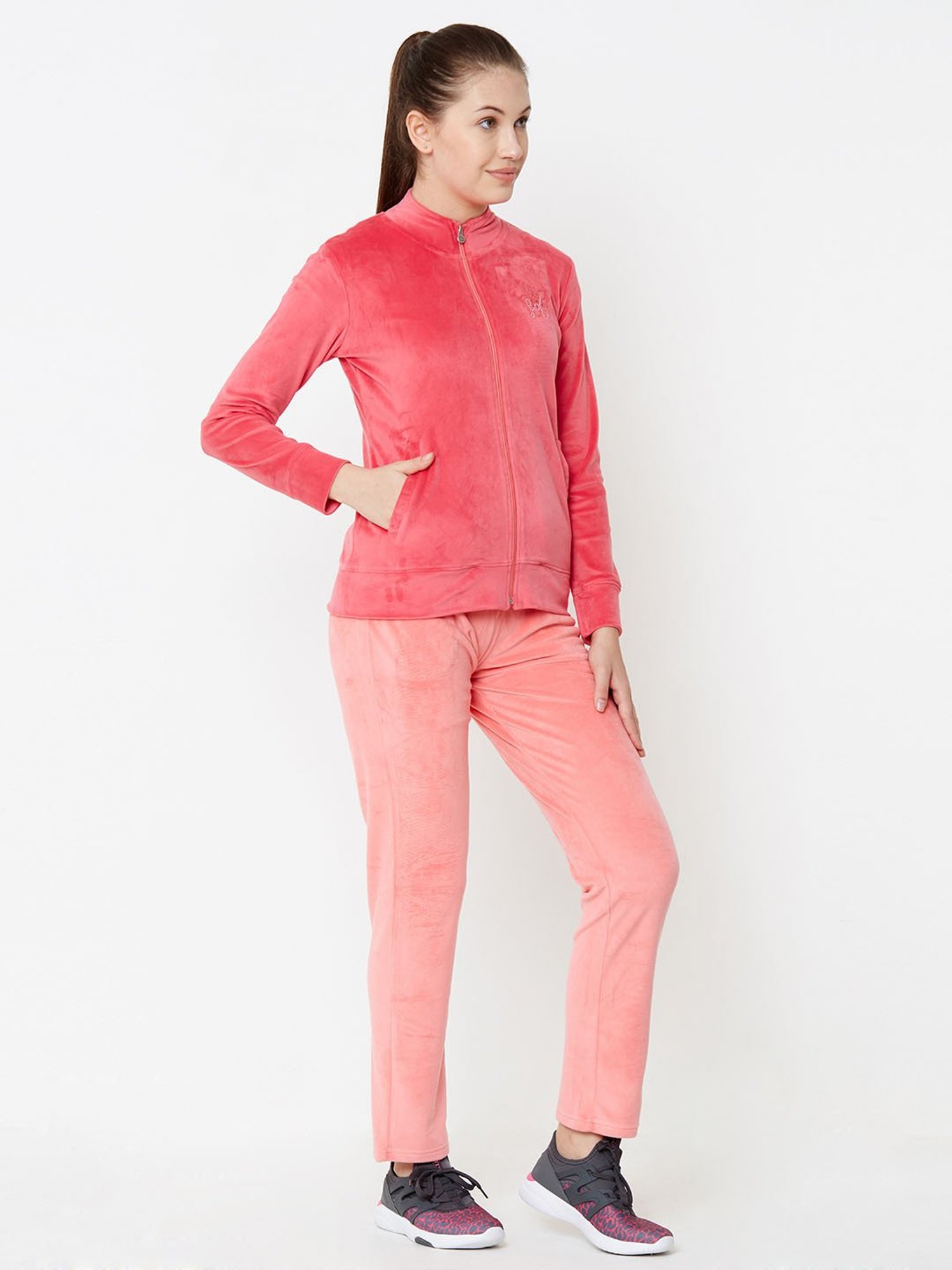 Sweet Dreams Cherry Regular Fit Winterwear Tracksuit