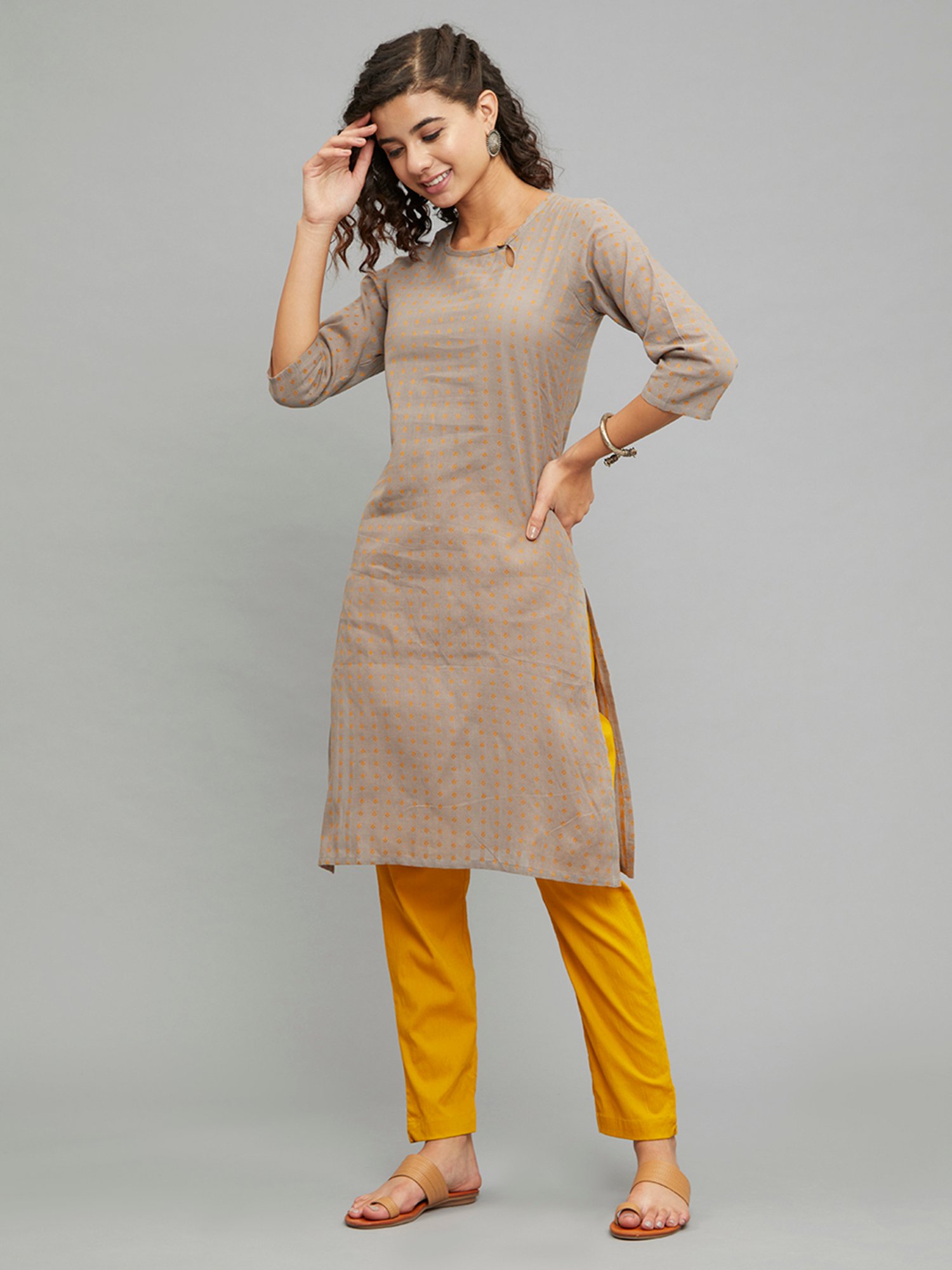 paislei Light Grey Printed Straight Kurta