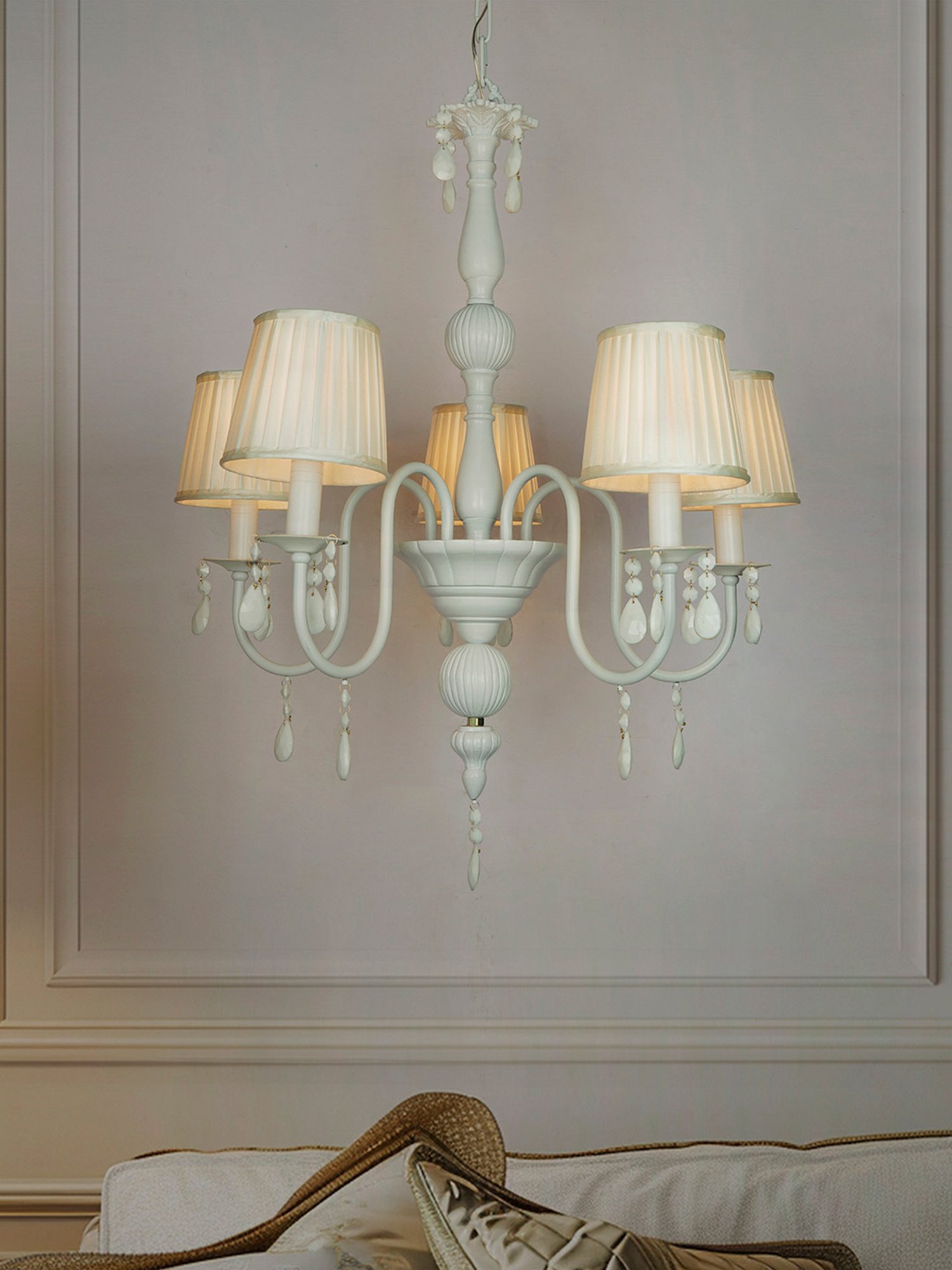 FOS LIGHTING Sparkling Elegance White Mild Steel Pleated Chandelier