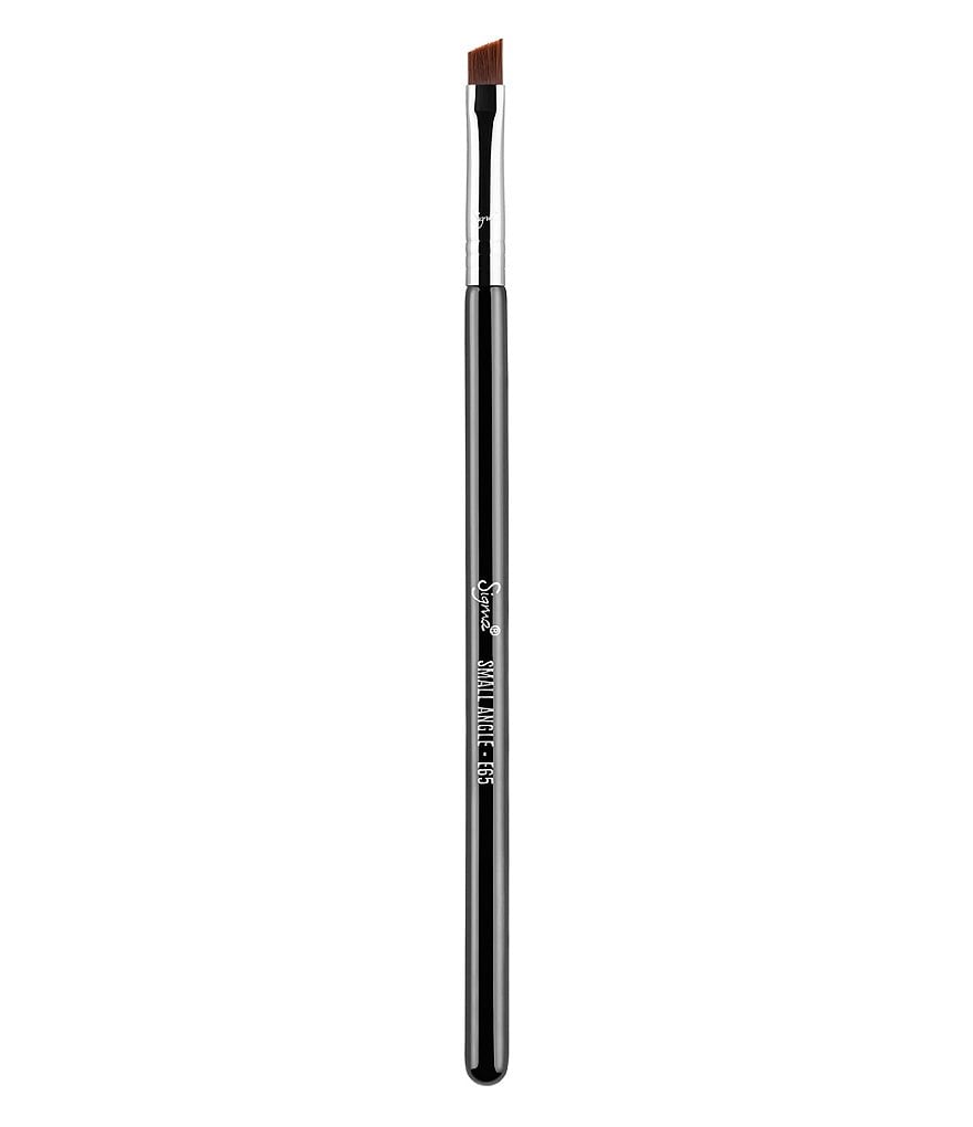 Sigma Beauty E65 - Small Angle Brush