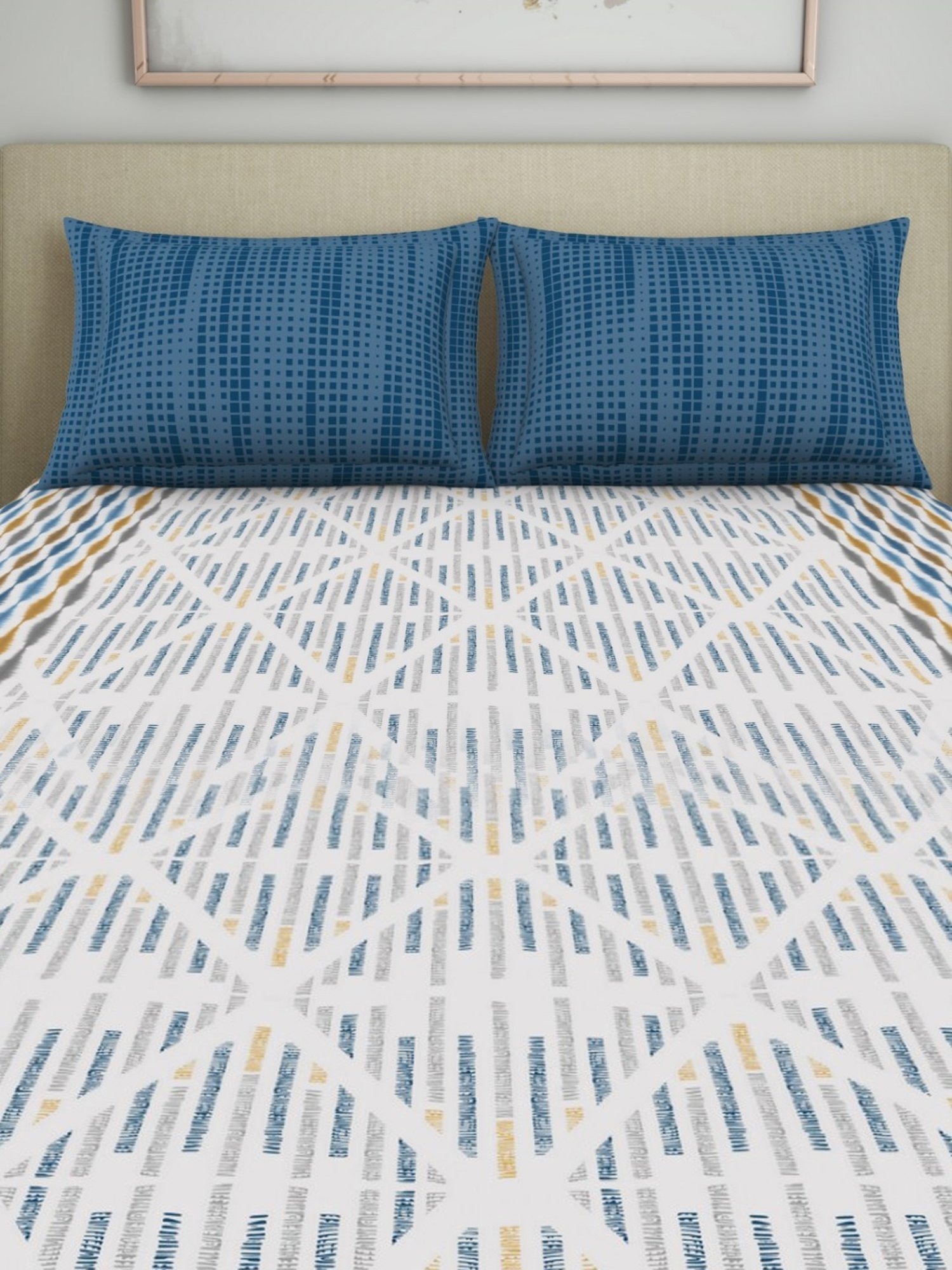 Welspun Blue 144 TC Cotton Queen Bed Sheet with 2 Pillow Covers