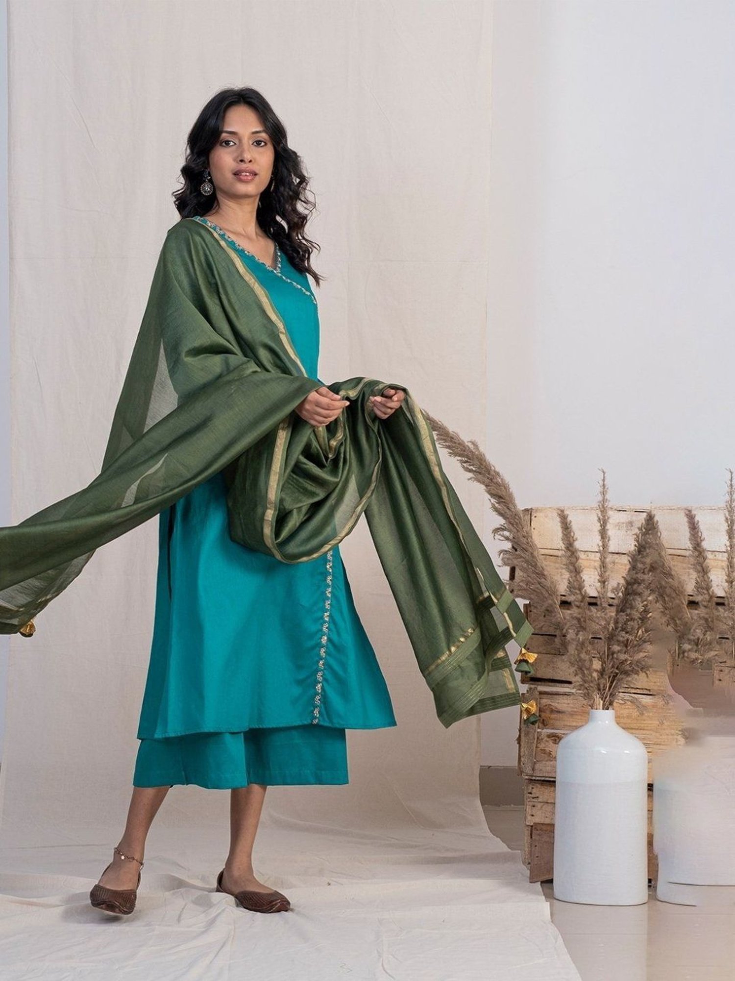 Akiso Jashn Blue Angrakha Embroidery Kurta Set With Plazzo And Green Dupatta
