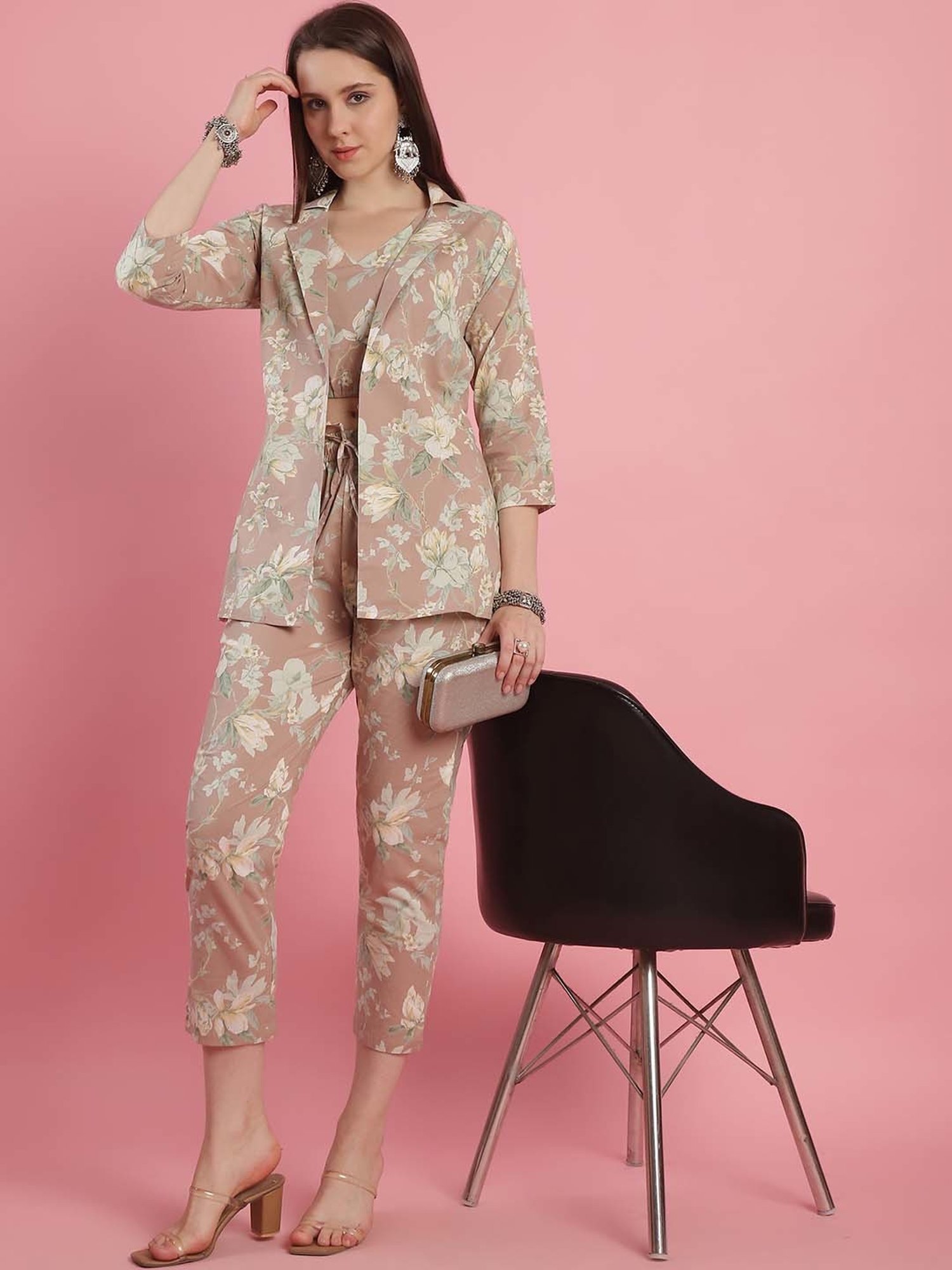 Prakrti Pink Cotton Floral Print Crop Top Capri Set With Jacket