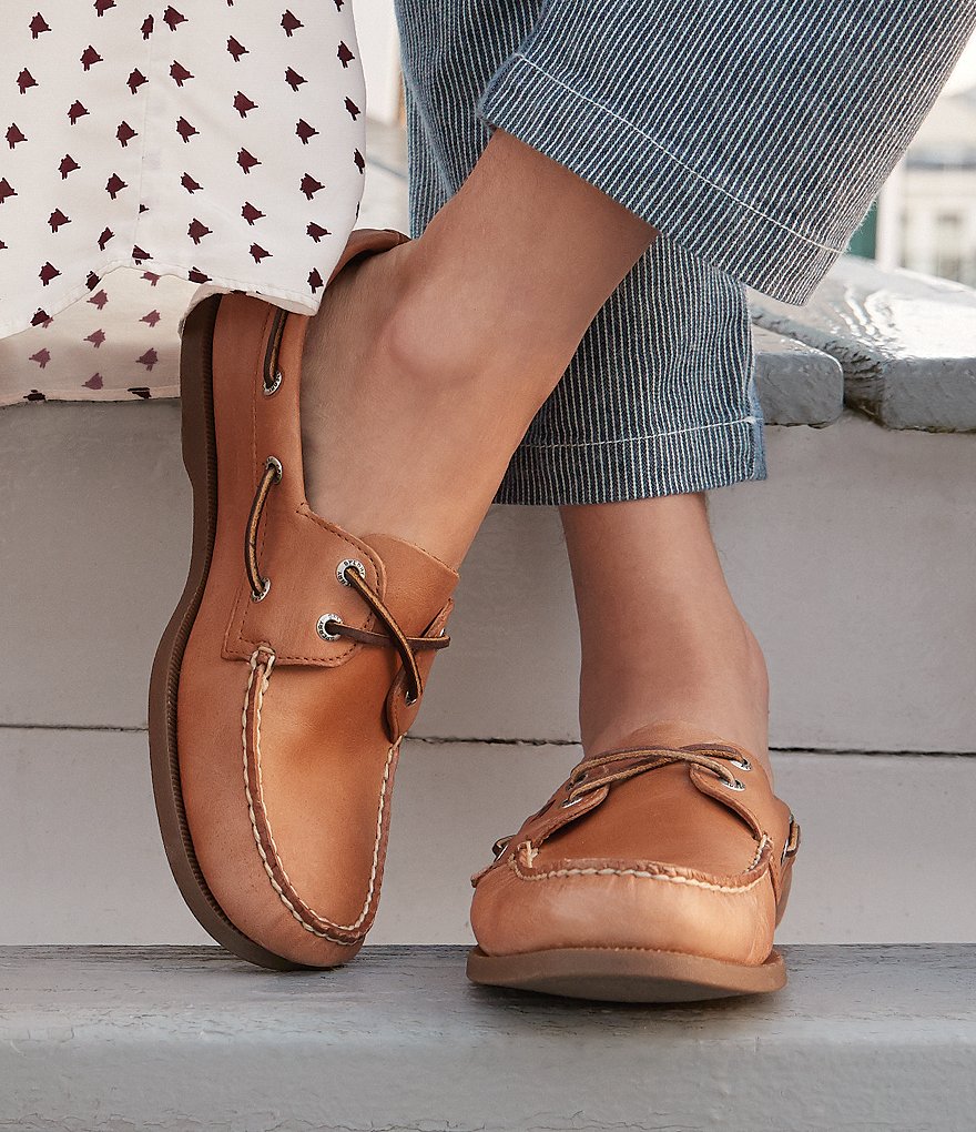 Sperry Men's Top-Sider Authentic Original 2-Eye Leather Boat Shoes