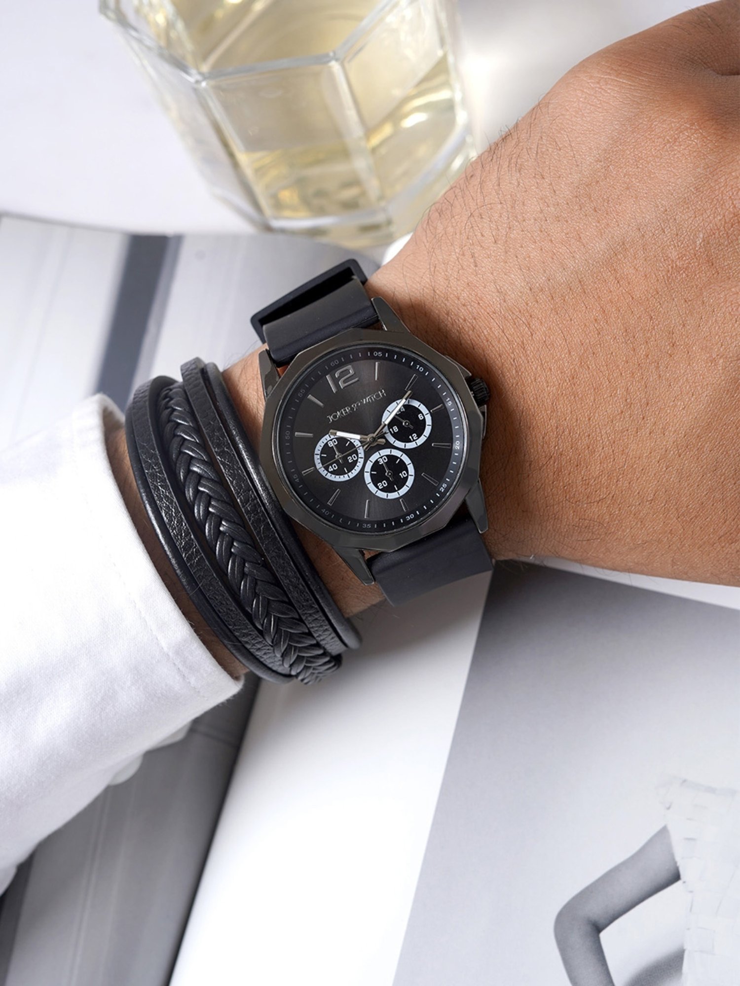 Joker & WItch JWLT582 Analog Watch for Women With Ring, Bracelet