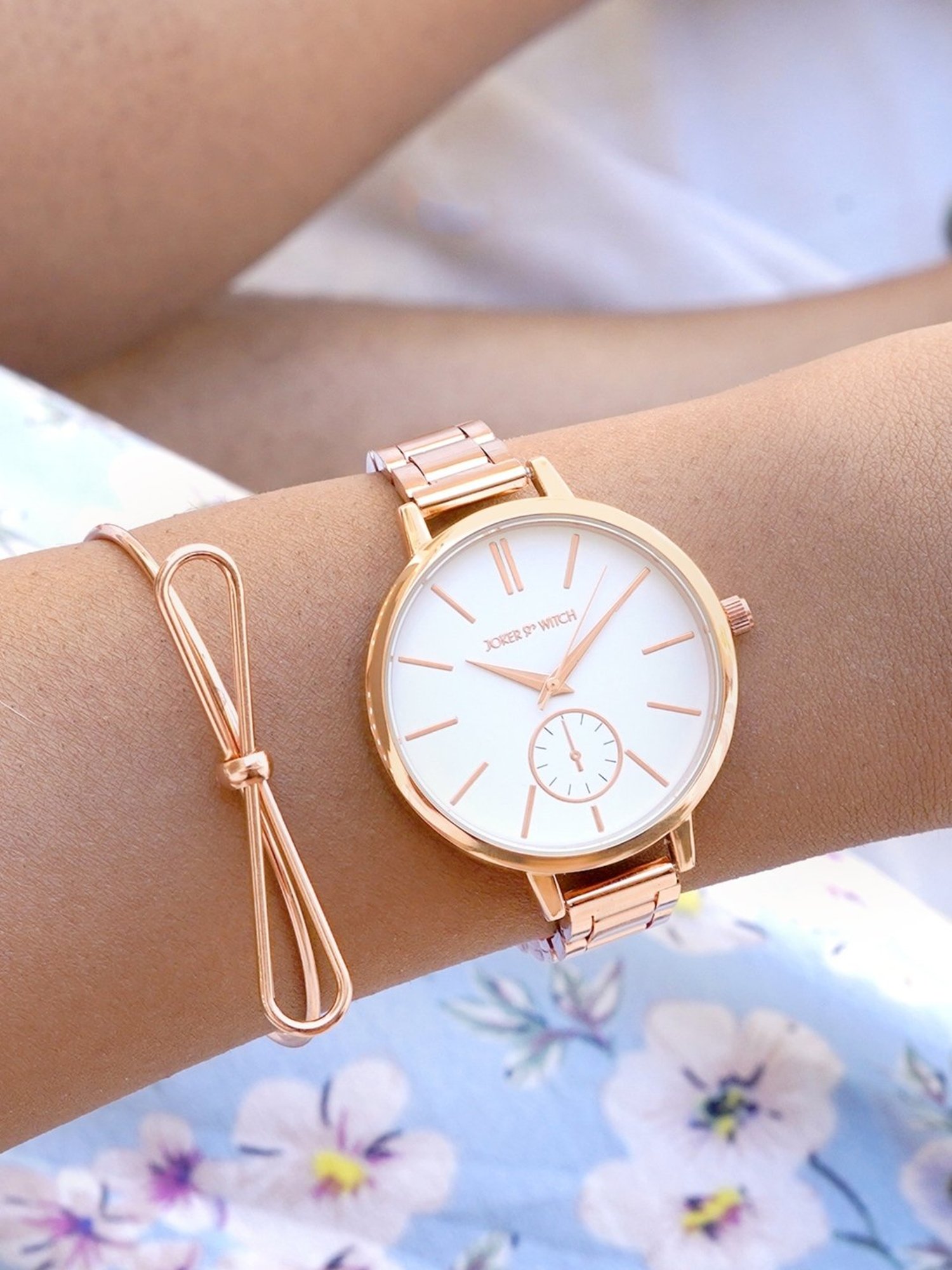 Joker & WItch JWLT582 Analog Watch for Women With Ring, Bracelet