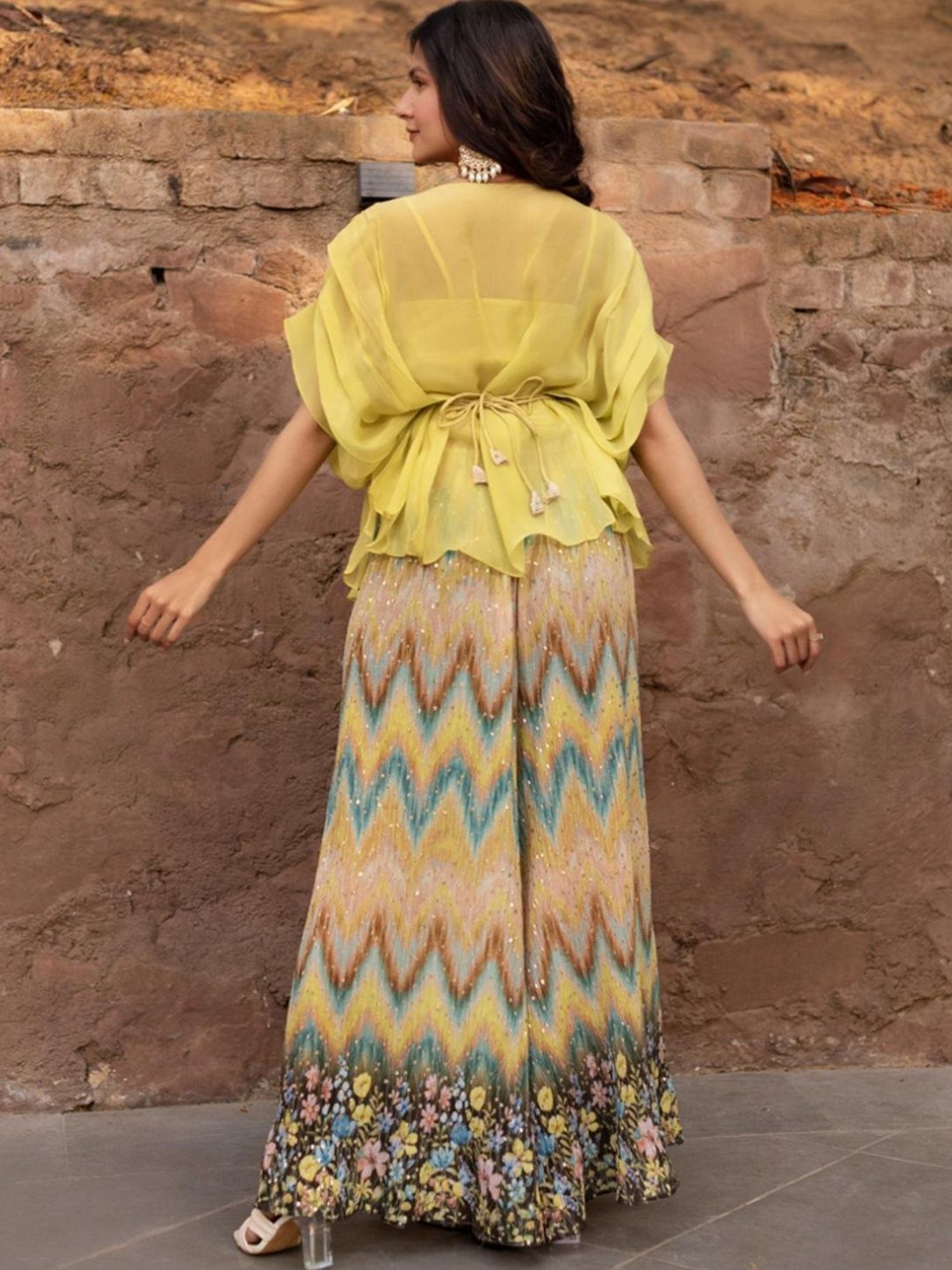 Calmna Black & Yellow Chrused Top with Sharara