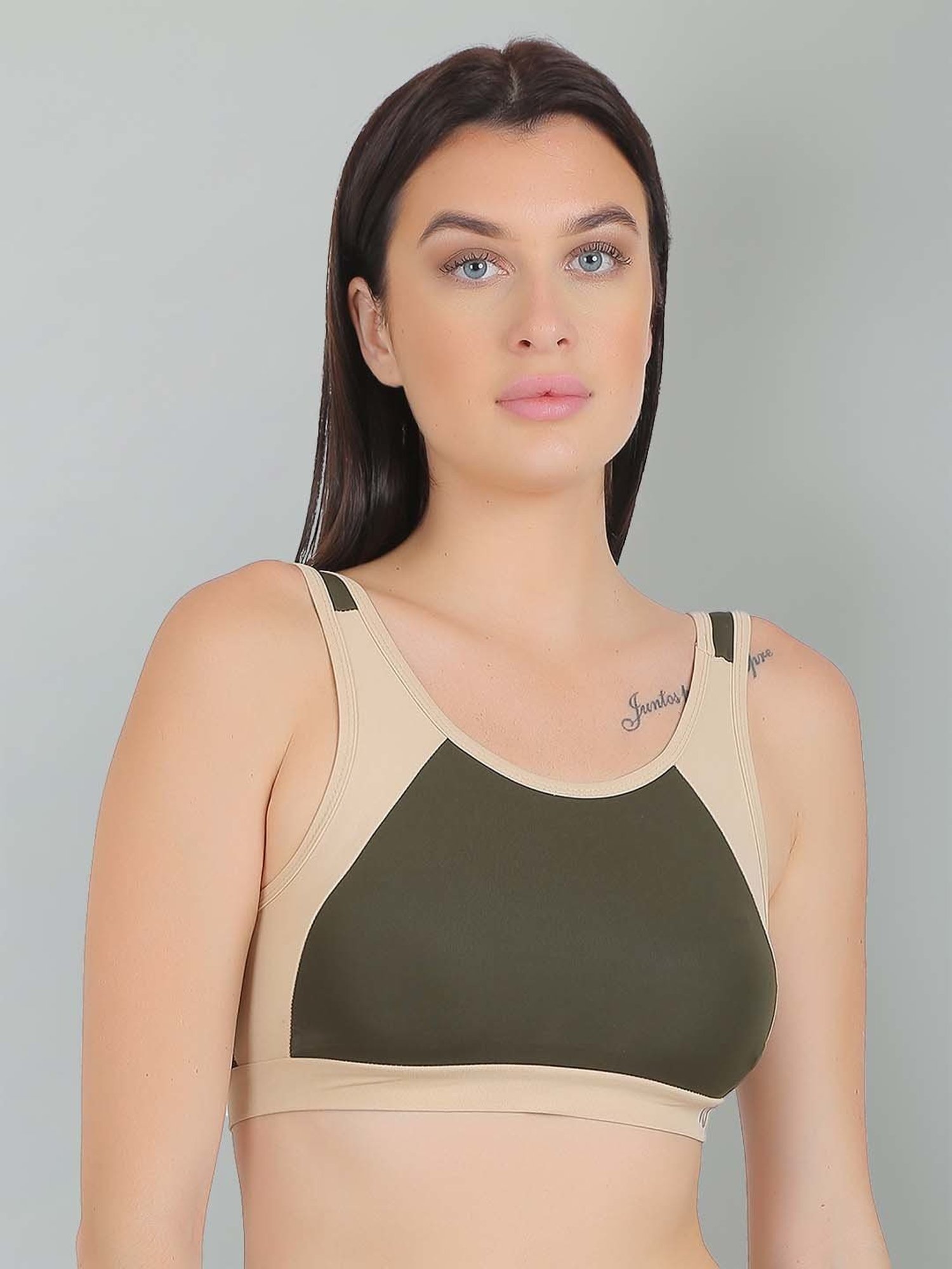 N-Gal Green & Beige Color-Block Sports Bra