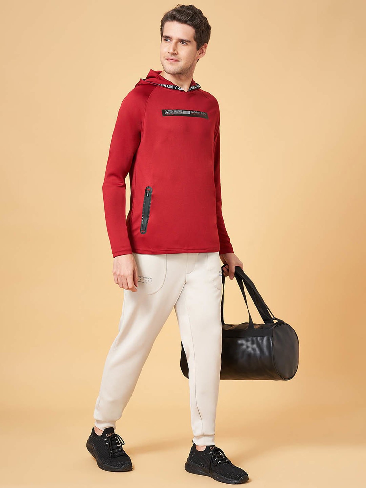 Ajile by Pantaloons Red Slim Fit Printed Hooded T-Shirt