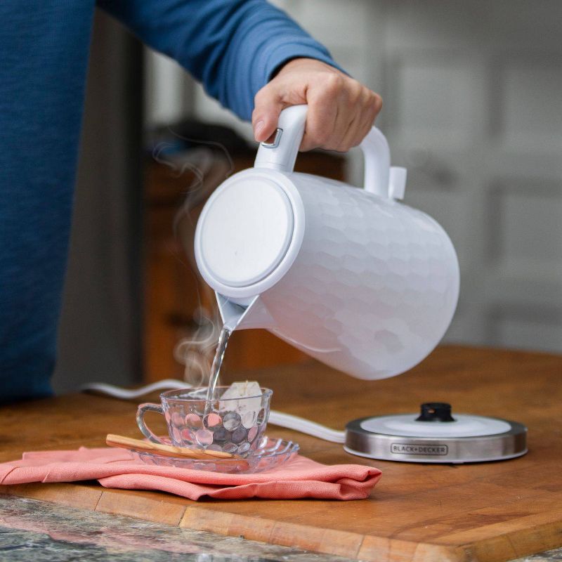 MegaChef 1.7L Electric Tea Kettle - Silver