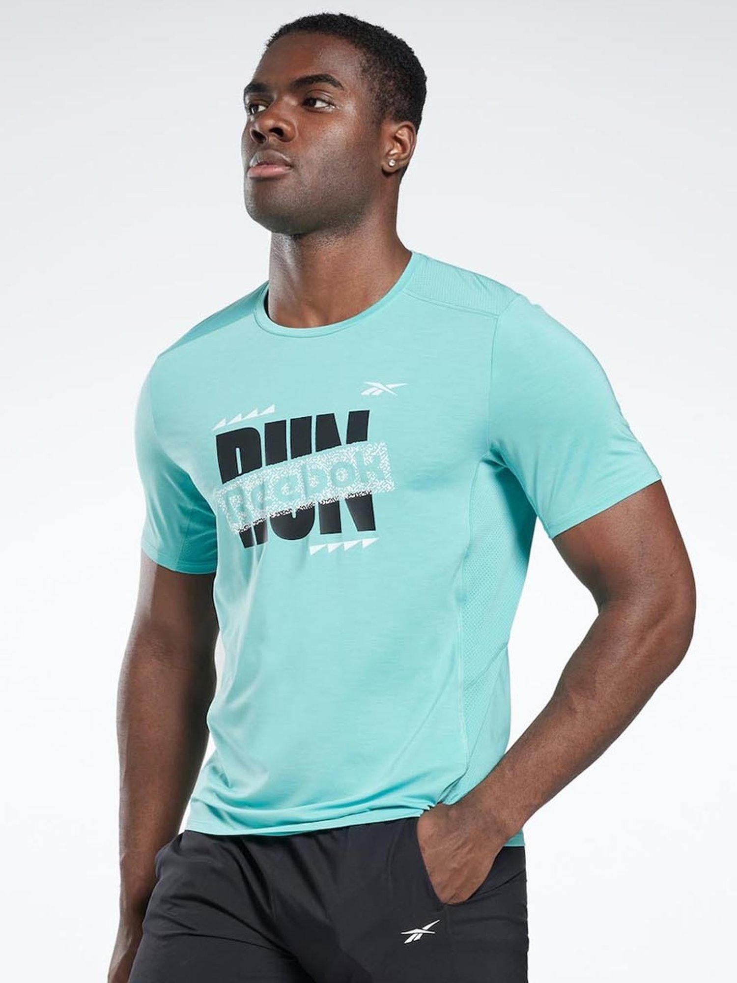 Reebok Blue Slim Fit Printed T-Shirt