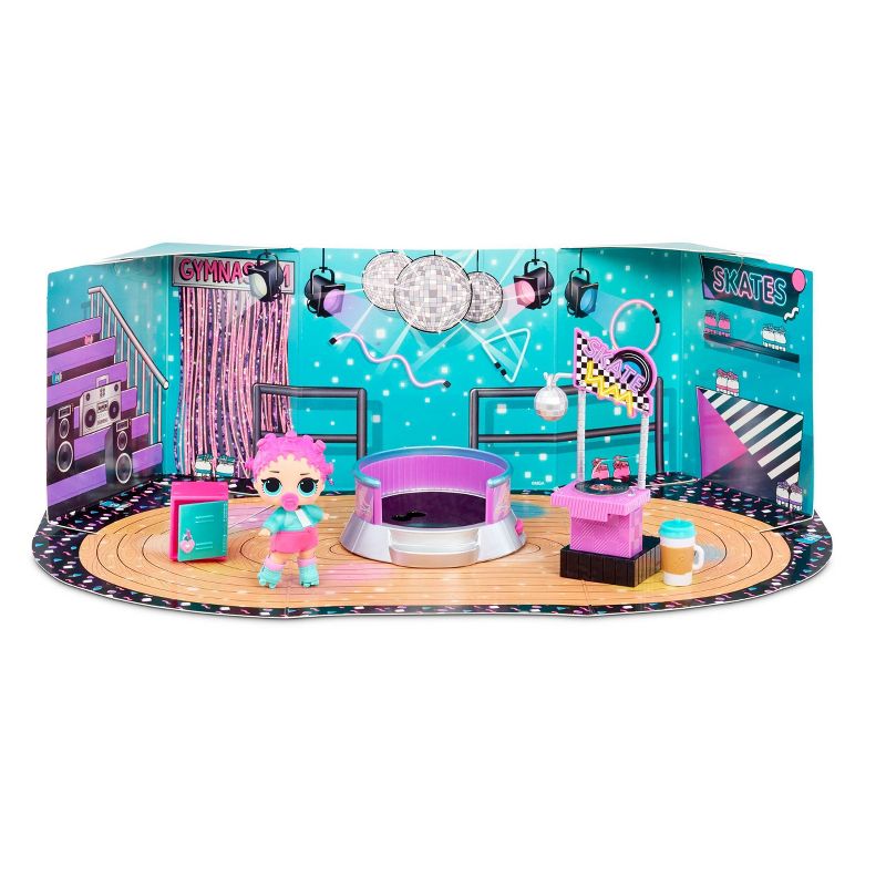L.O.L. Surprise! Furniture Roller Rink with Roller Sk8er