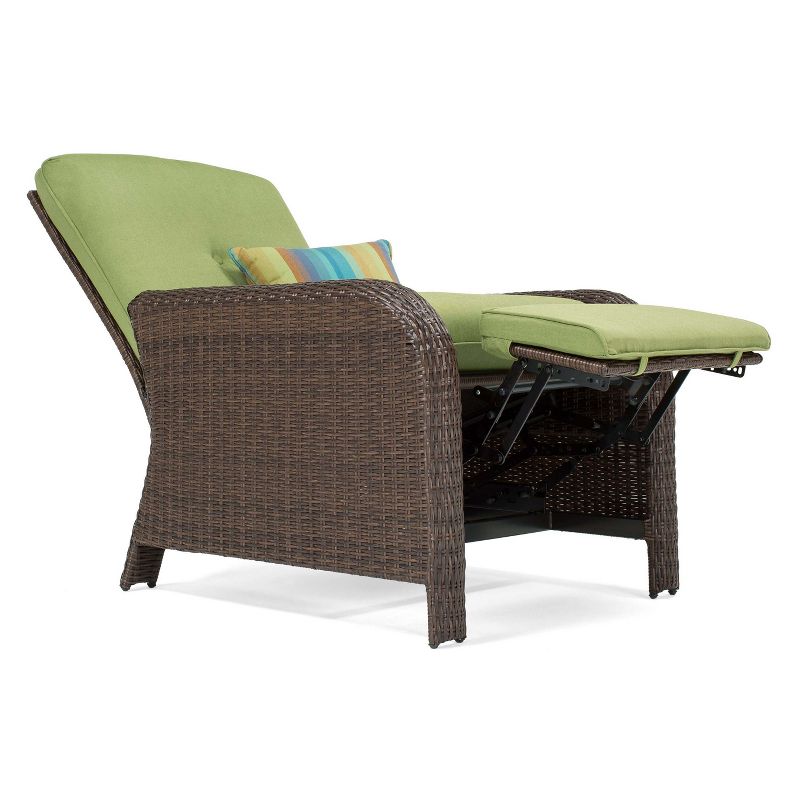 La-Z-Boy Outdoor Sawyer Wicker Outdoor Recliner with Sunbrella Spectrum Cilantro Cushion