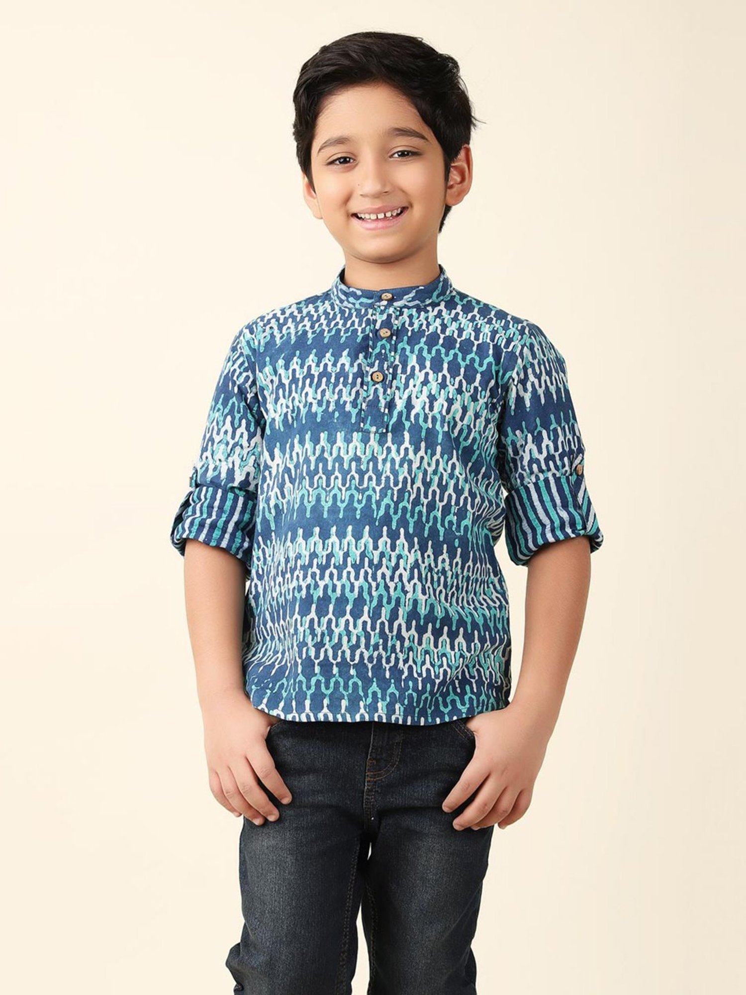 Fabindia Kids Indigo Printed Full Sleeves Short Kurta