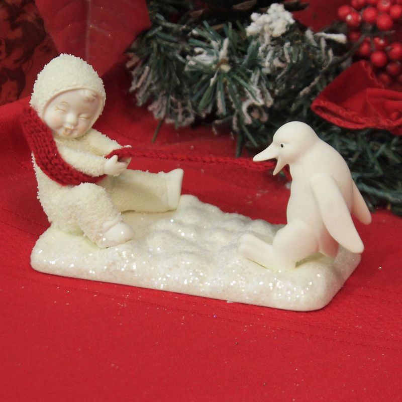 Dept 56 Snowbabies 3.25" Tug-Of-War Penguin Christmas  -  Decorative Figurines