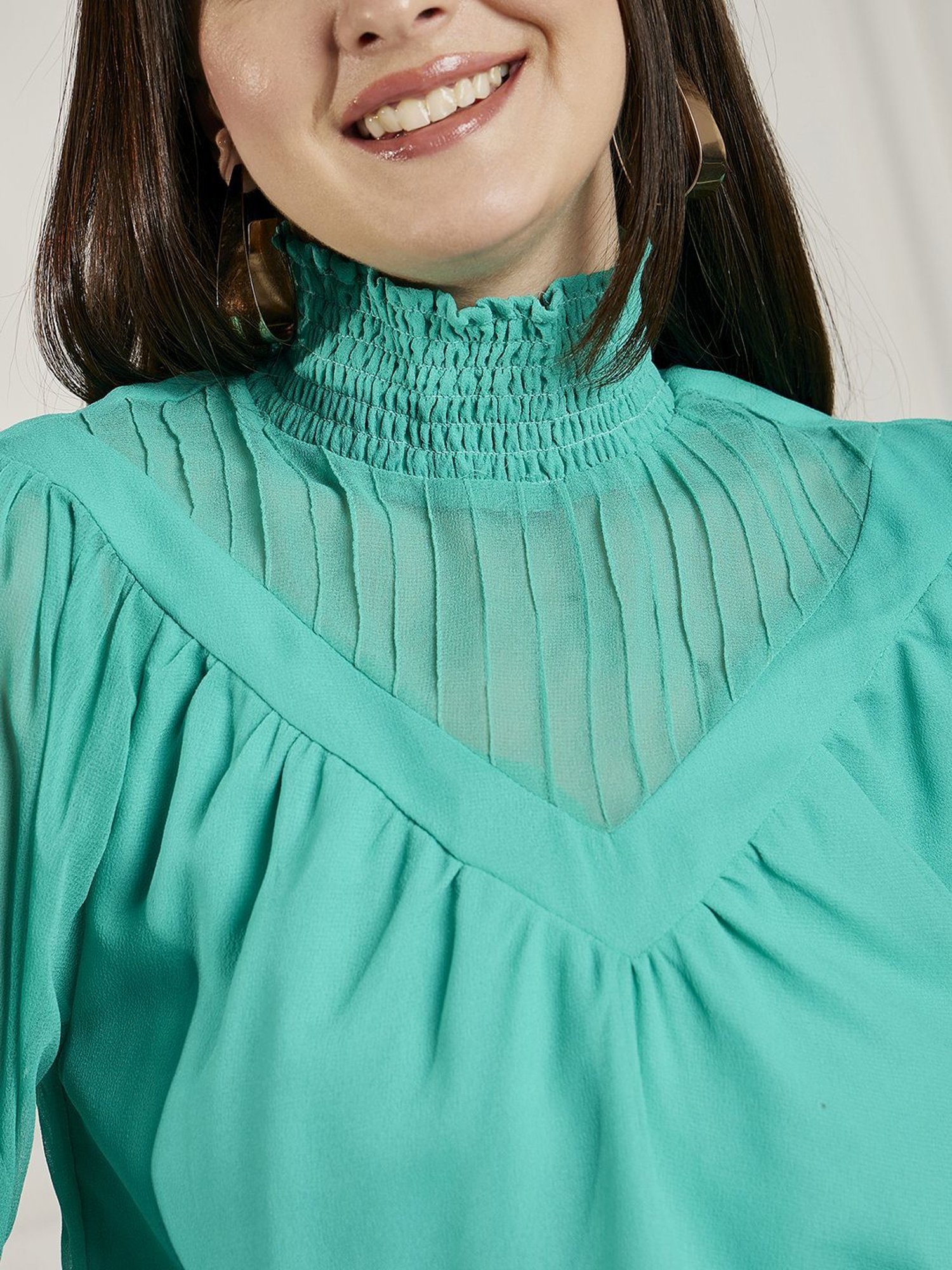 Carlton London Green High Neck Top