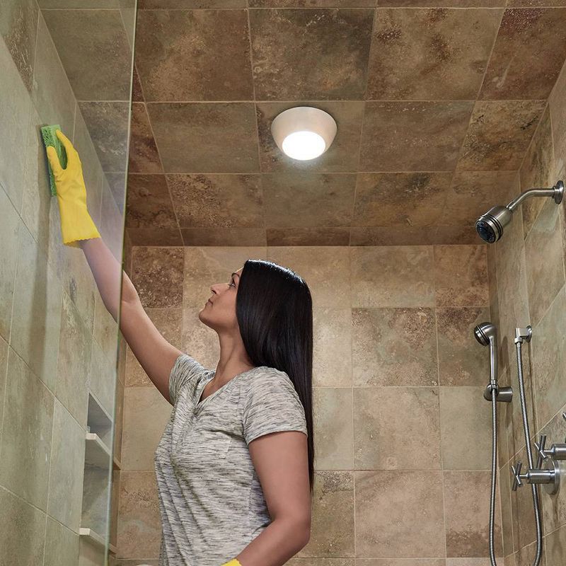 LED Solar Single Direction Outdoor Wall Light - Techko Kobot